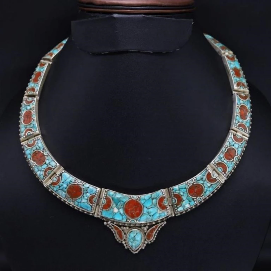 Tibet Natural Stone Tribal Queen Royal Necklace