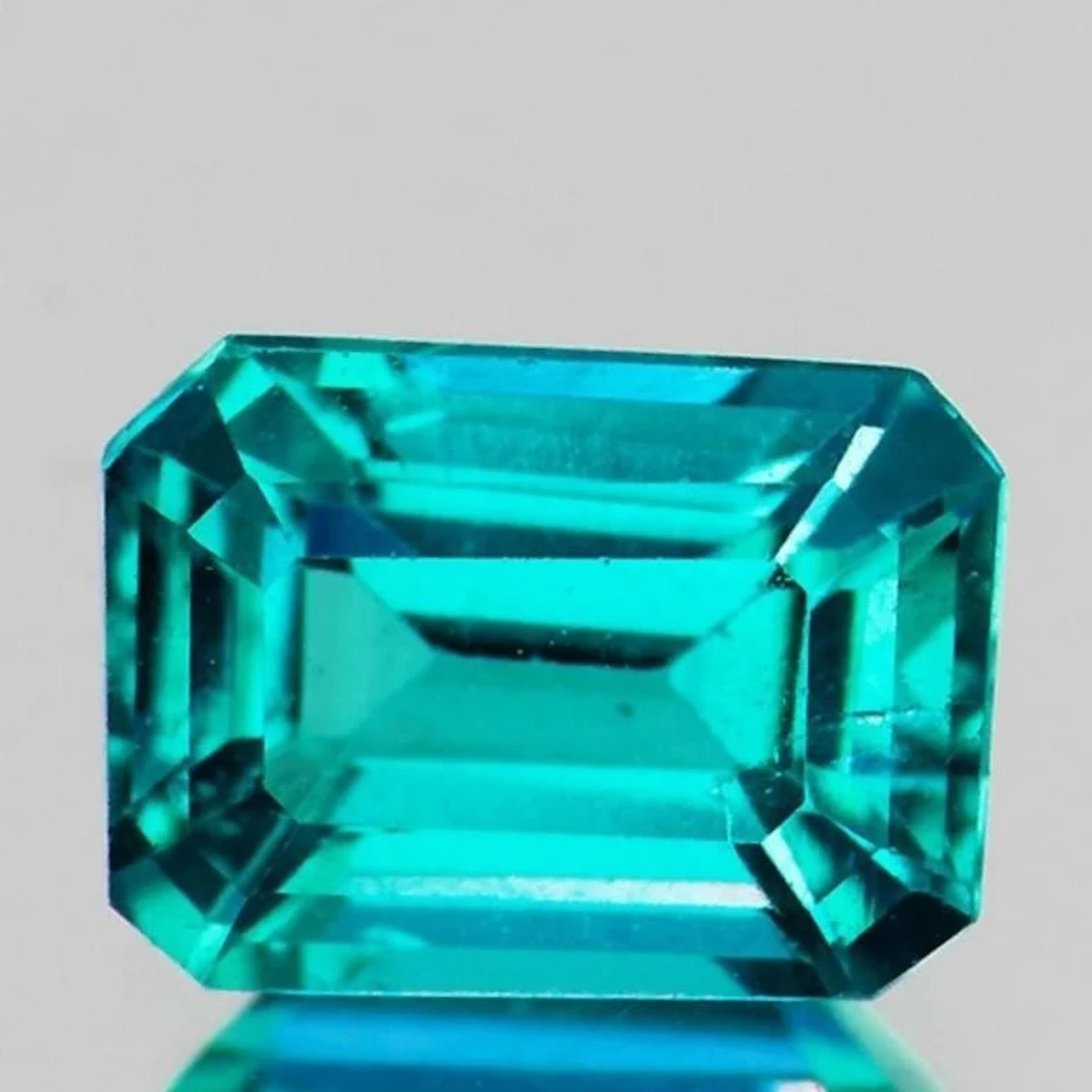 Natural Paraiba Green Blue Apatite [VVS]