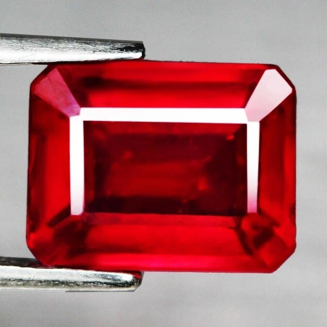 Natural Vivid Red Mozambique Ruby 7.12 Carats { V