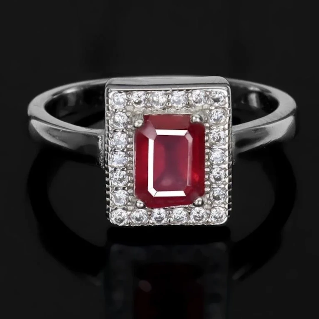 Natural Pigeon Blood Red Ruby Ring