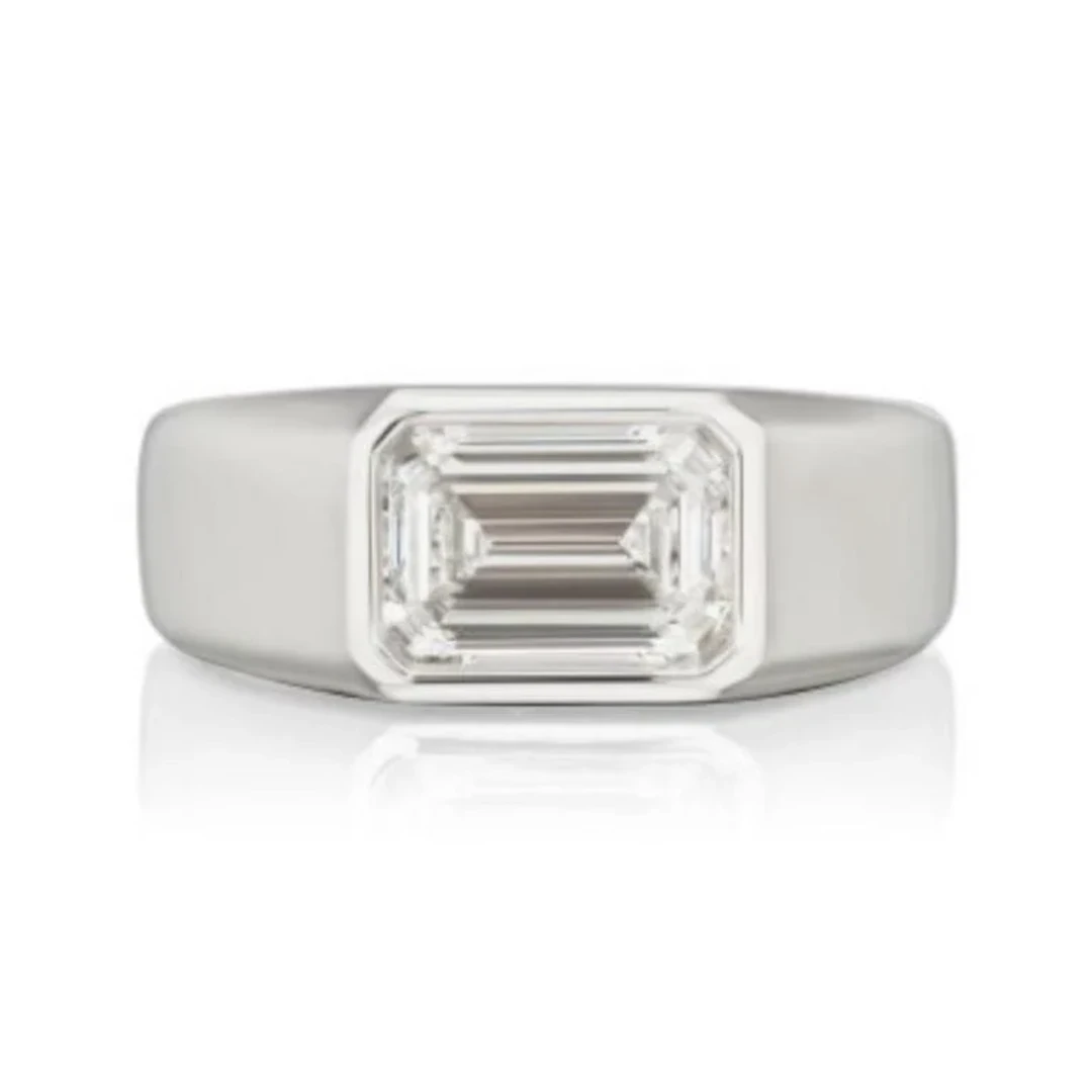 18k Gold & White Diamond 3.05 Cts Ring - E/VVS