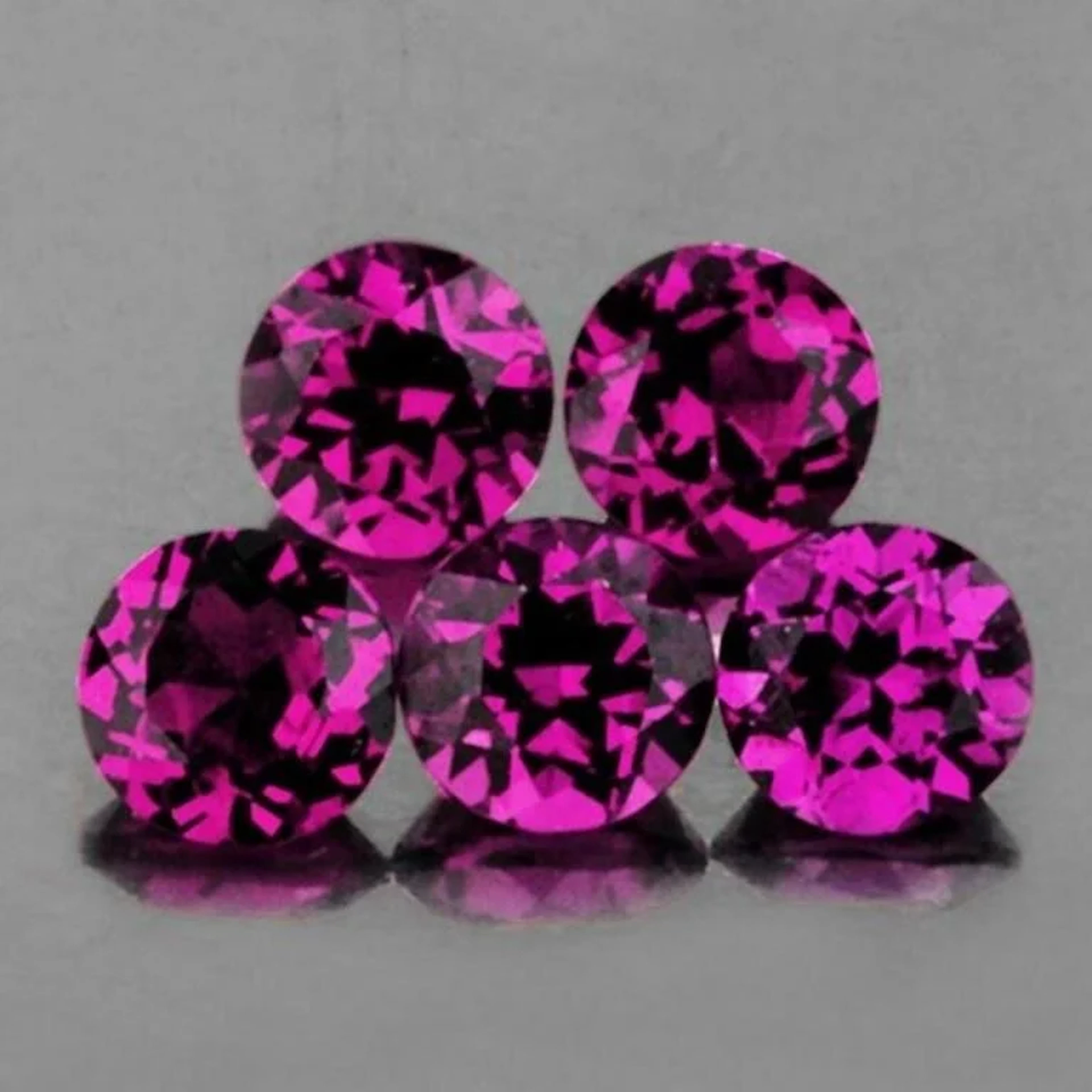Natural Purple Pink Rhodolite Garnet (Flawless)