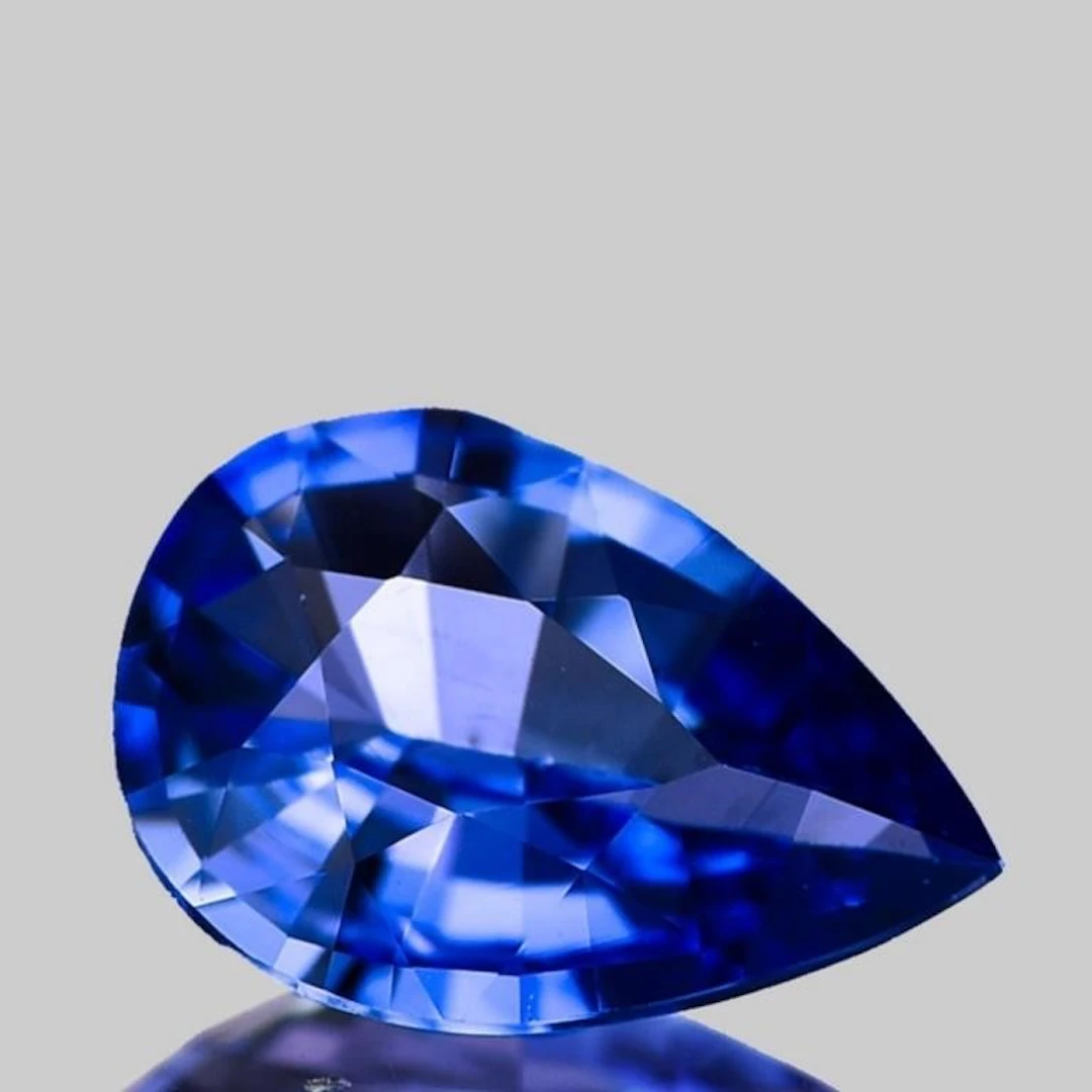 Natural Brilliant Pear Blue Sapphire [Flawless-VVS