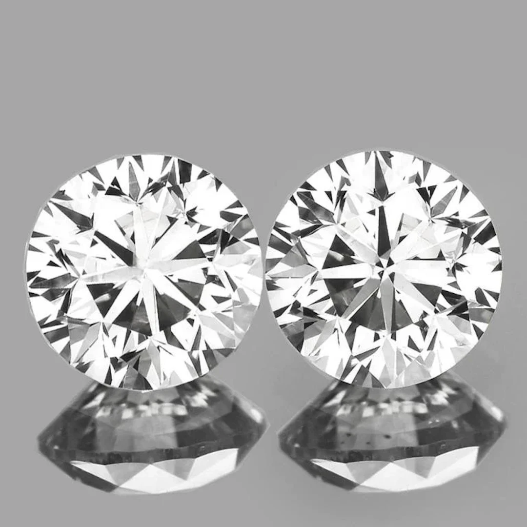 Brilliant White Diamond Pair 2 Cts - IGI Cerified