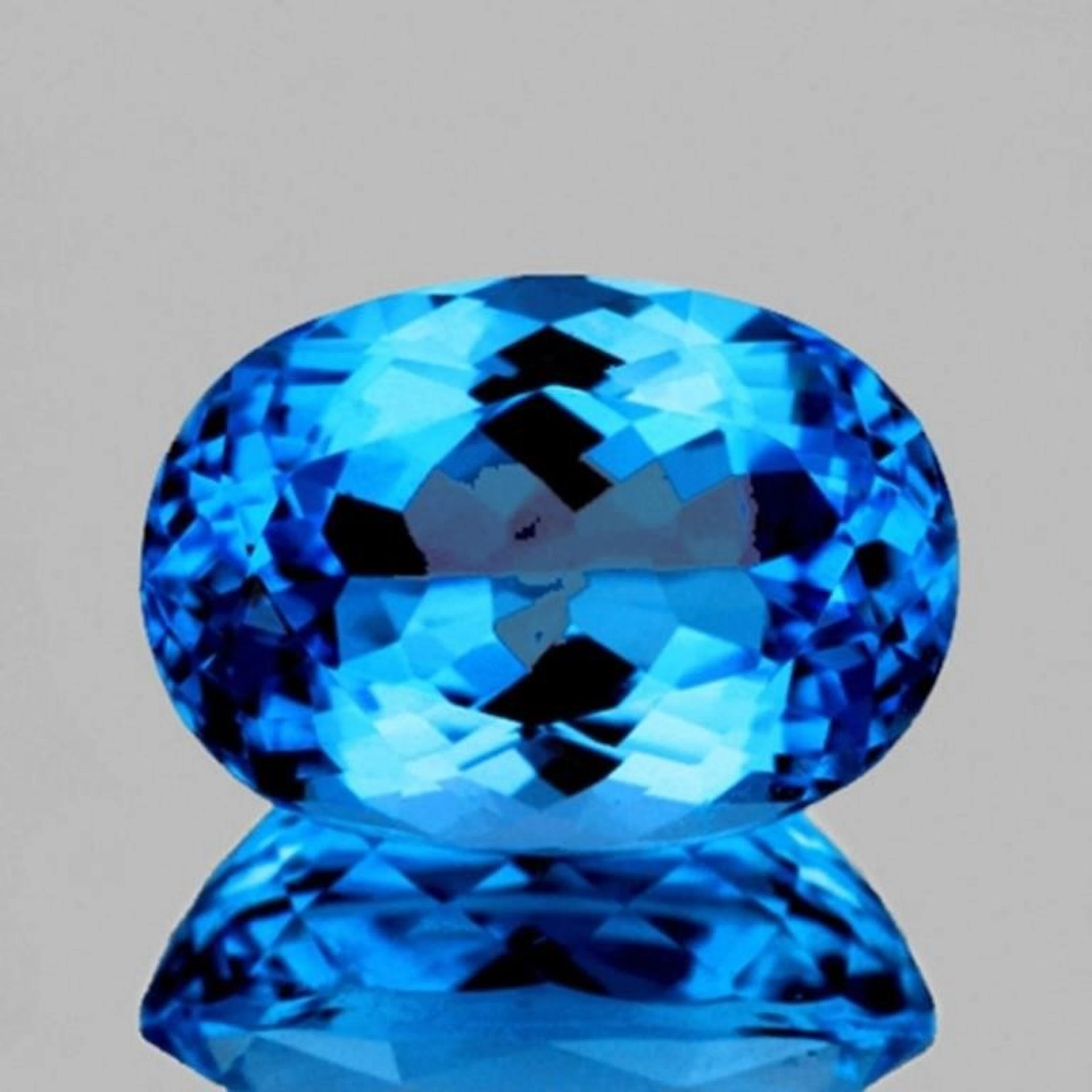 Natural Oval Swiss Blue Topaz [VVS]