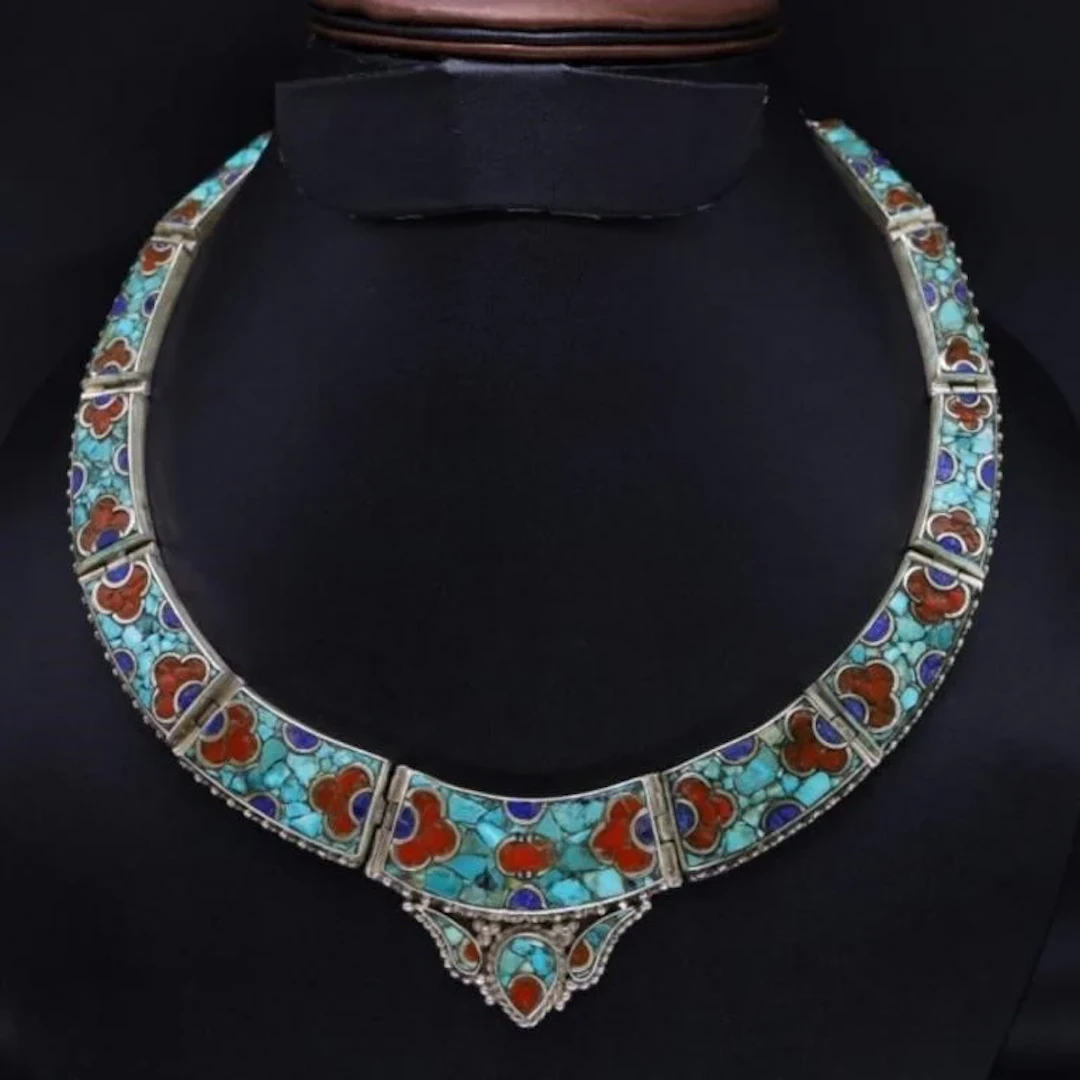 Tibet Natural Stone Tribal Queen Royal Necklace