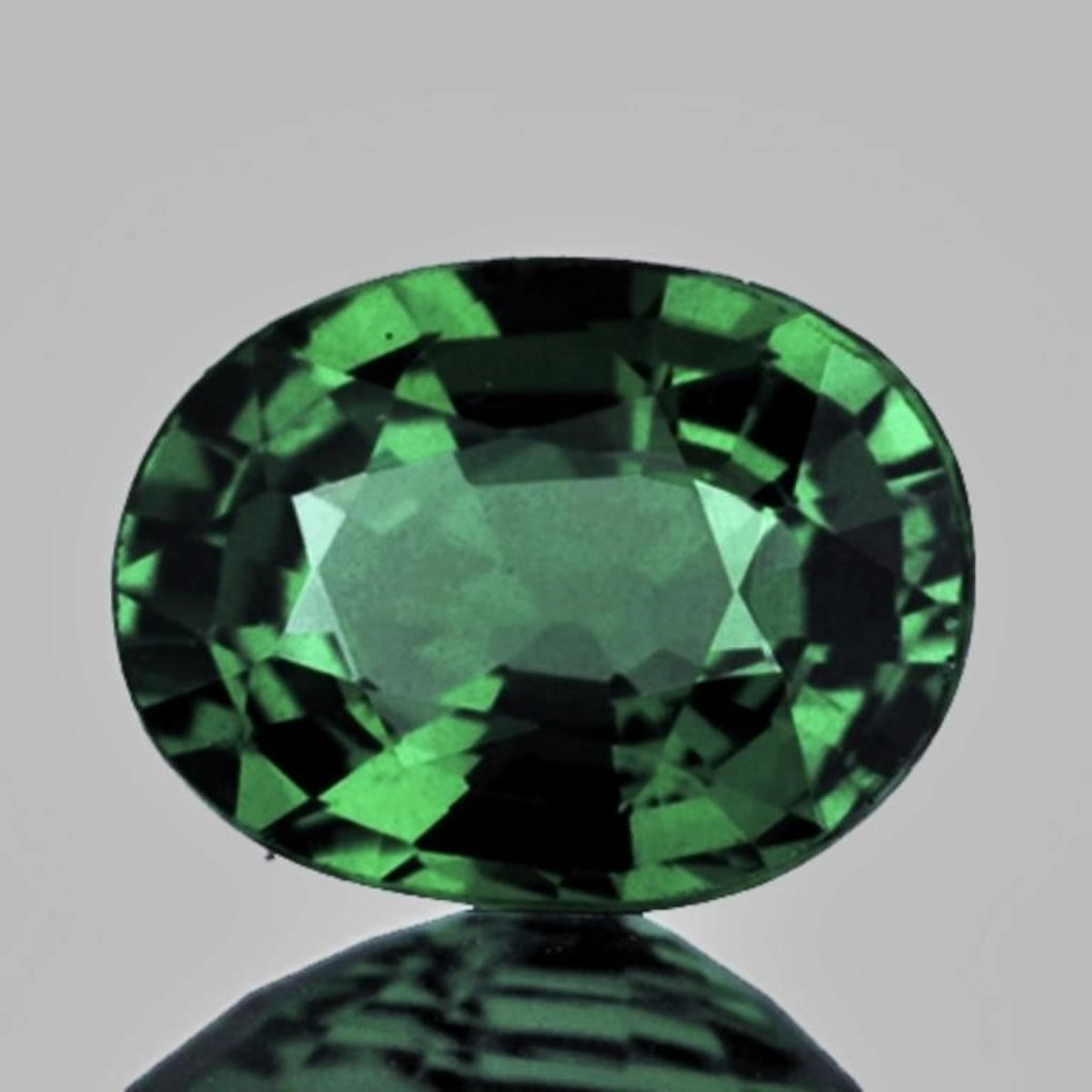 Natural Forest Green Sapphire 1.64 Cts {Flawless-