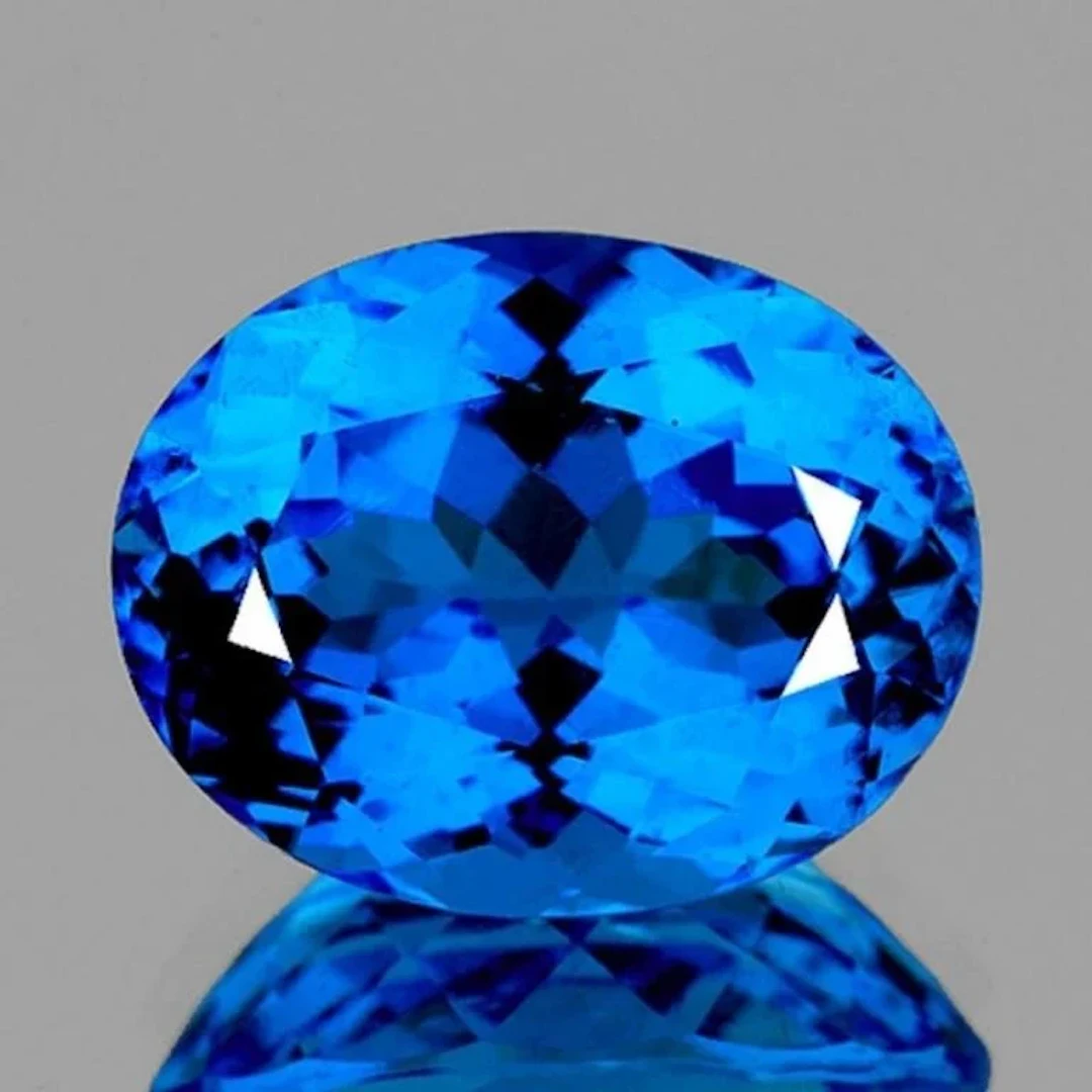 Natural Oval Swiss Blue Topaz [Flawless-VVS]