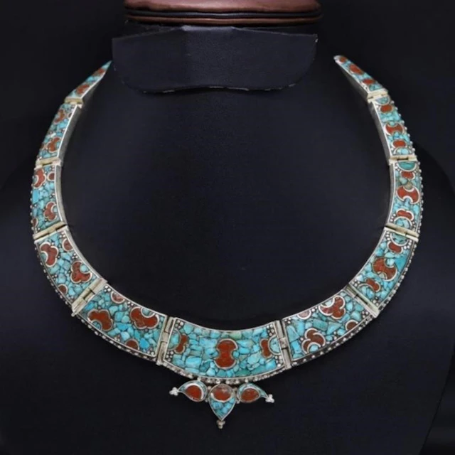 Tibet Natural Stone Tribal Queen Royal Necklace