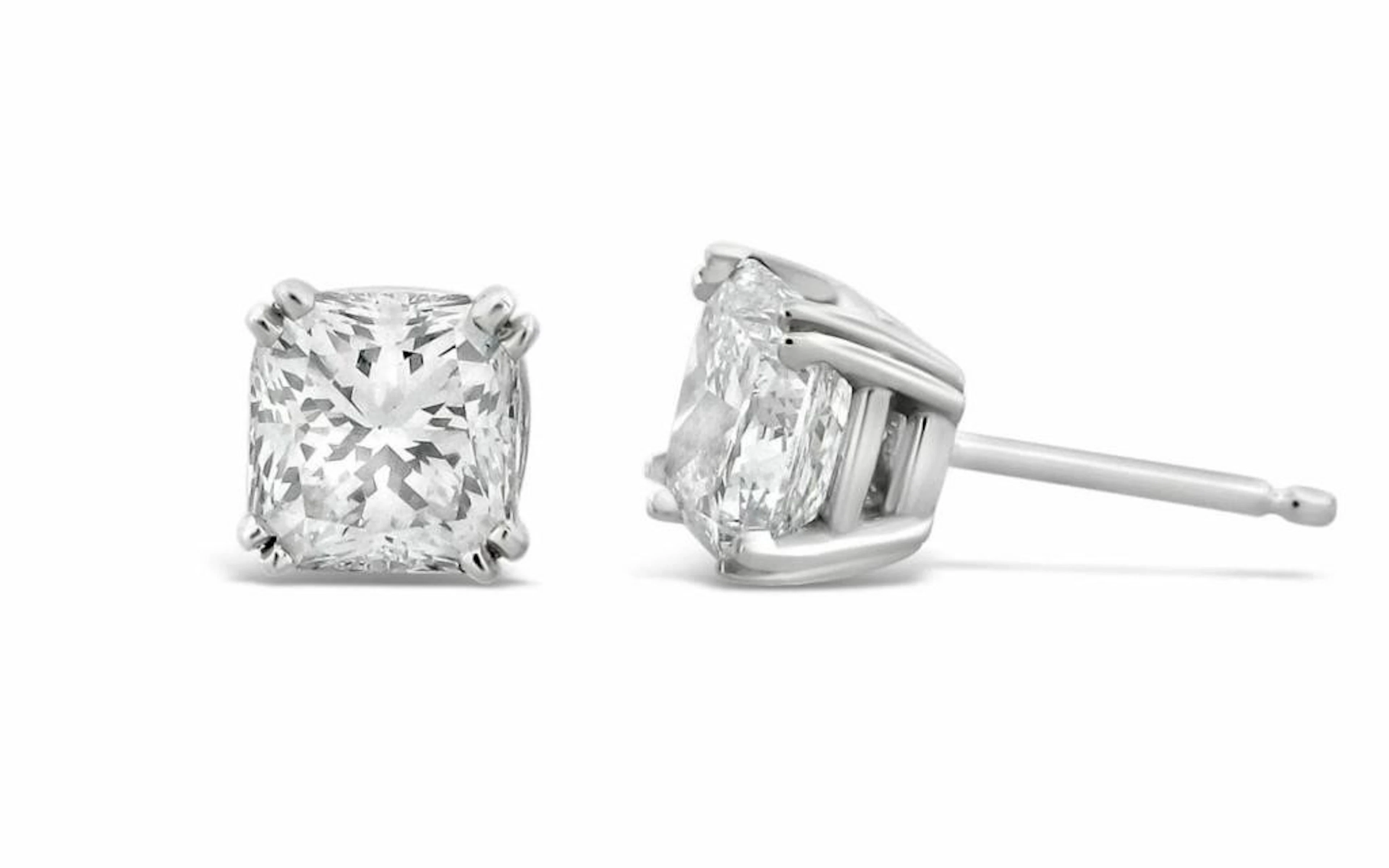 Gold & Cushion Diamond 2.00 Cts Earrings Studs
