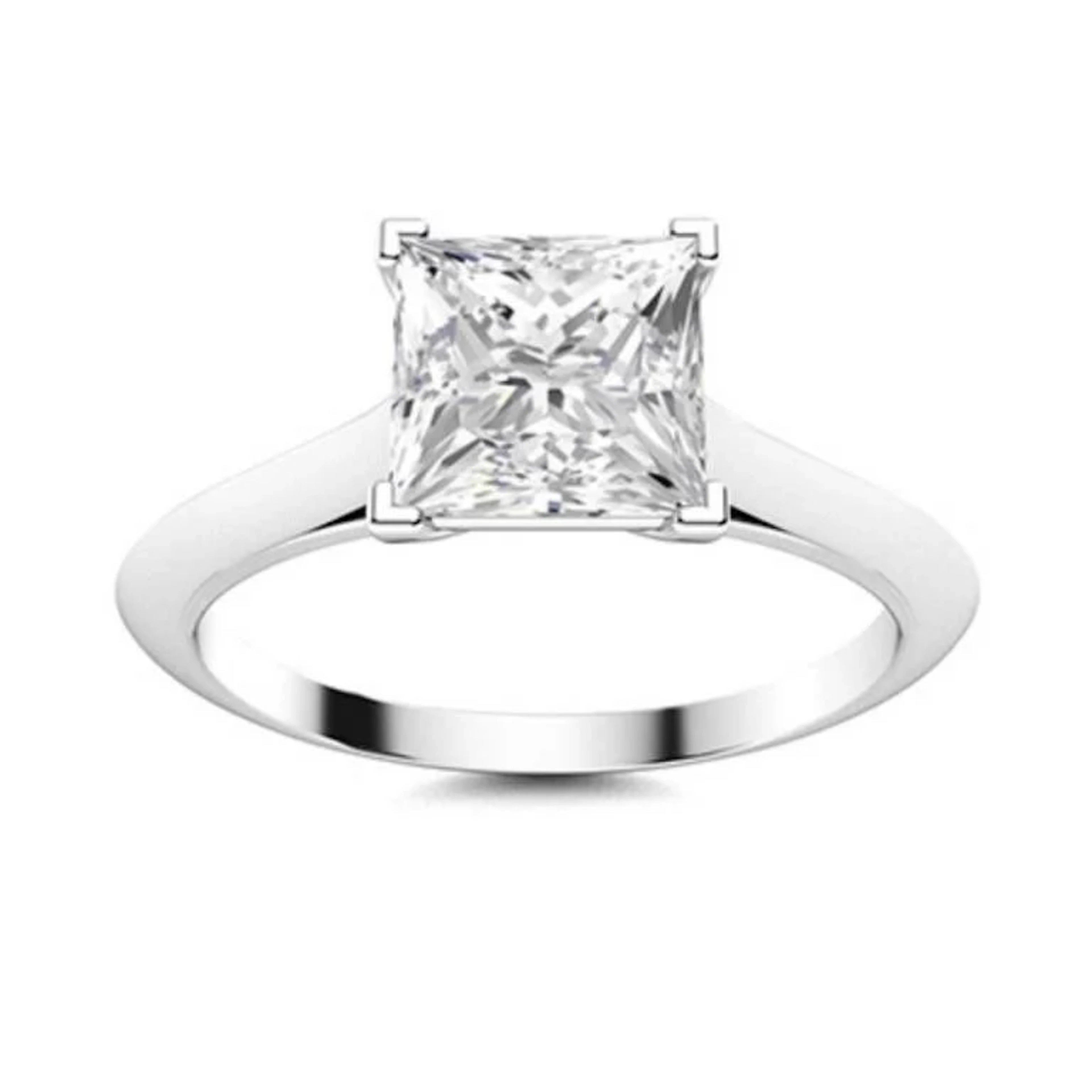 Gold & White Princess Diamond 4.52 Cts - Ring IGI