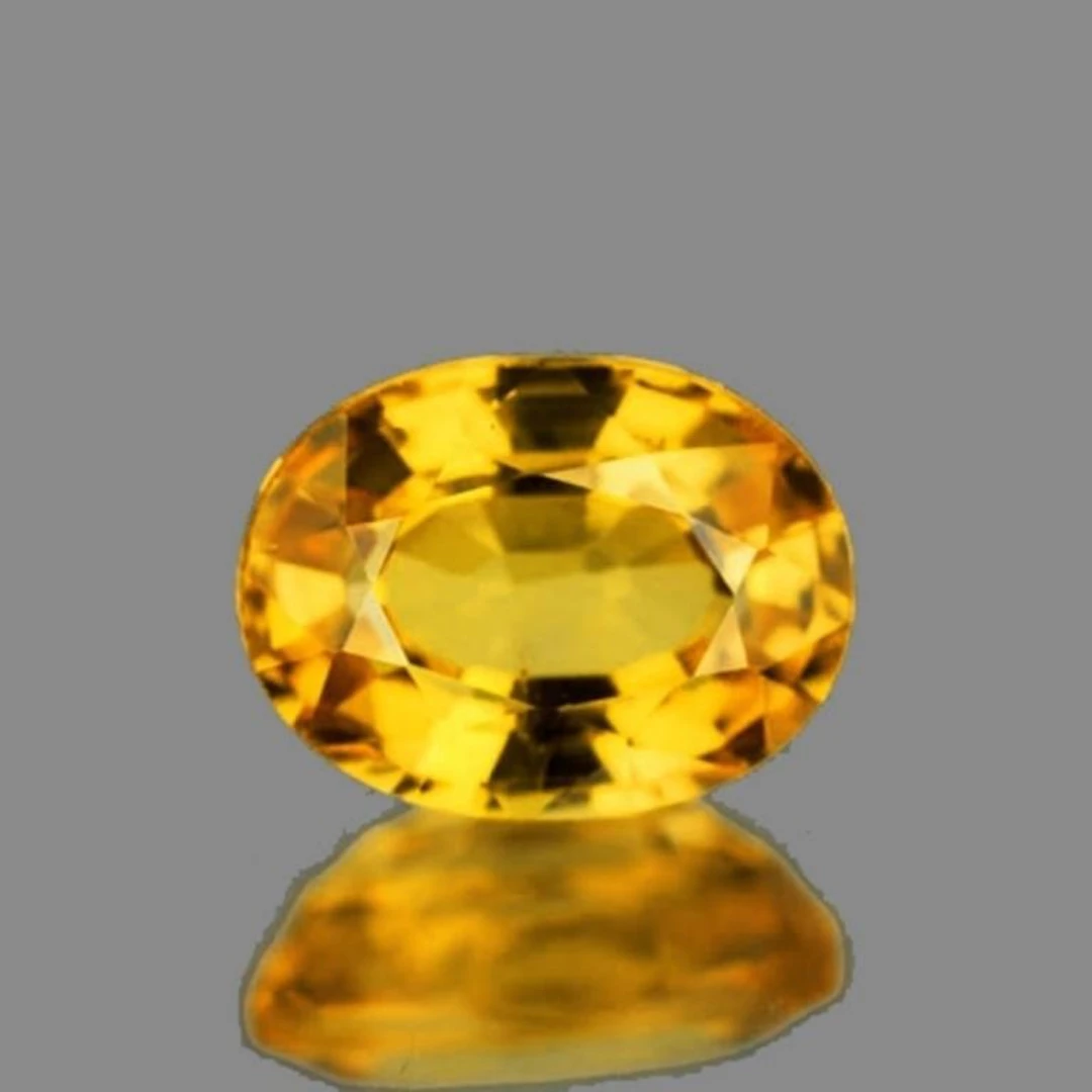 Natural Oval Yellow Sapphire [Flawless-VVS]