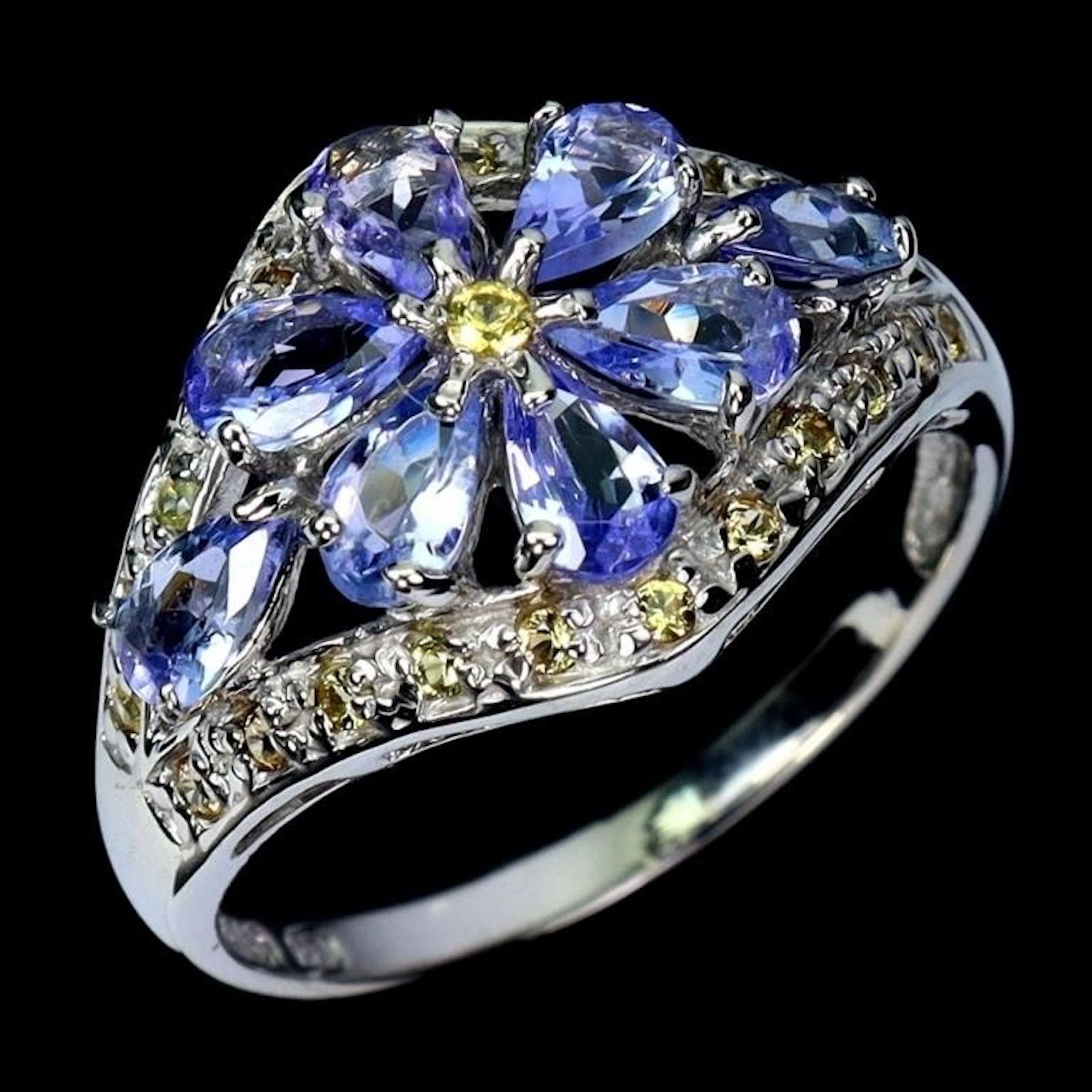 Natural Purple Tanzanite & Sapphire Ring