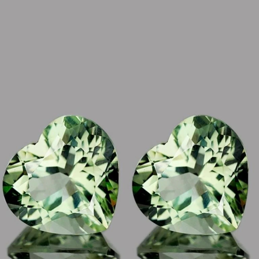Natural Green Amethyst Pair [Flawless-VVS]