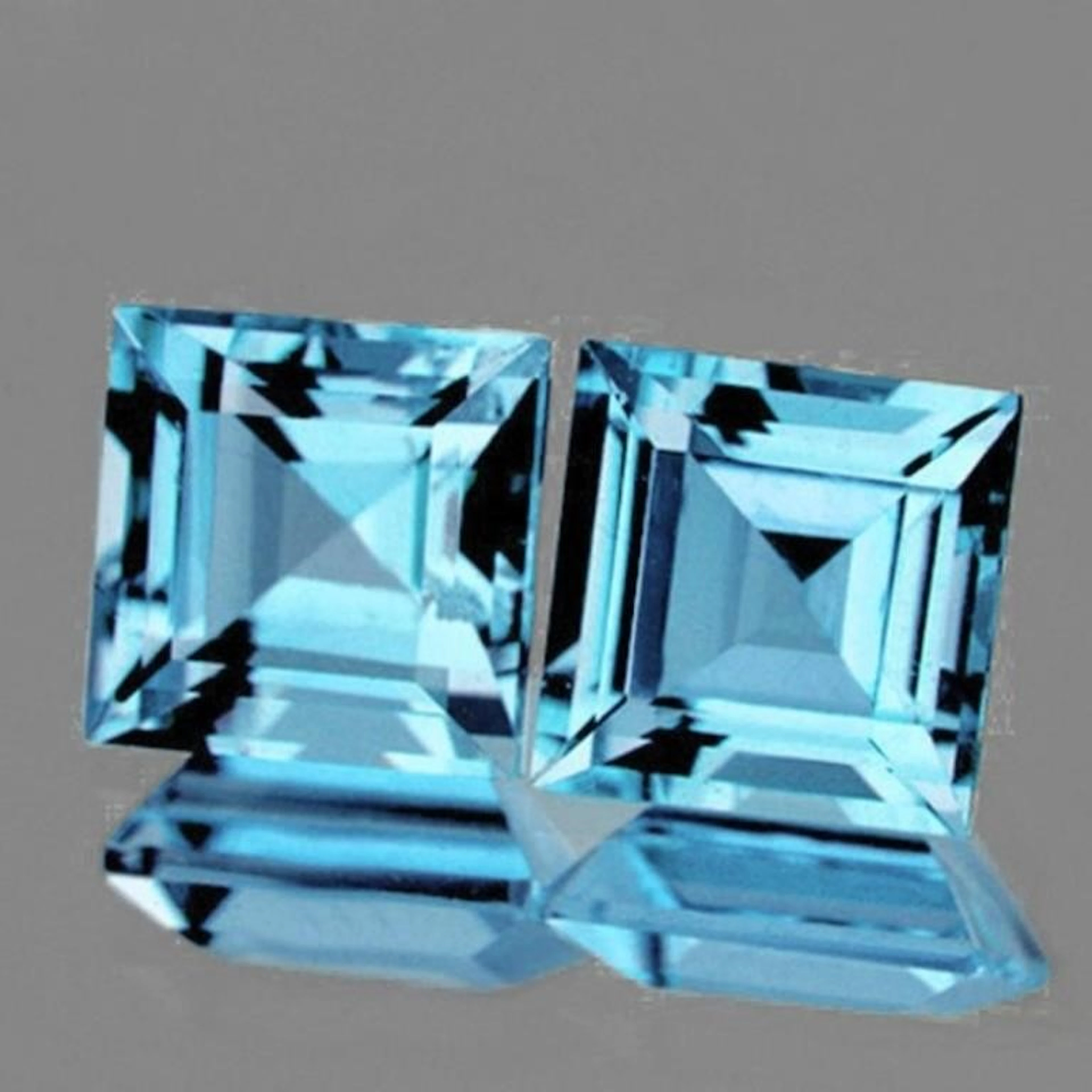 Natural Sky Blue Topaz Pair {Flawless-VVS1}
