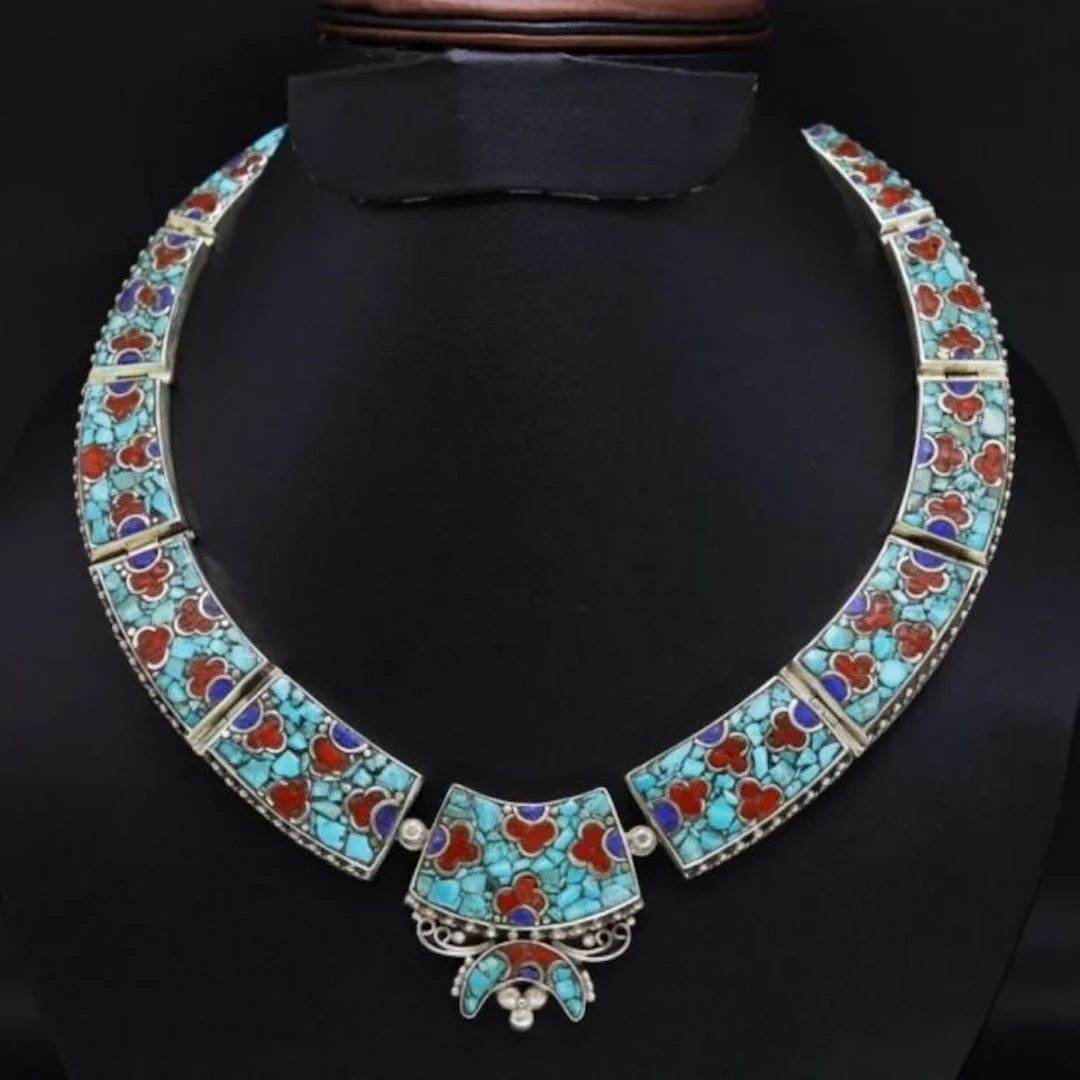 Tibet Natural Stone Tribal Queen Royal Necklace