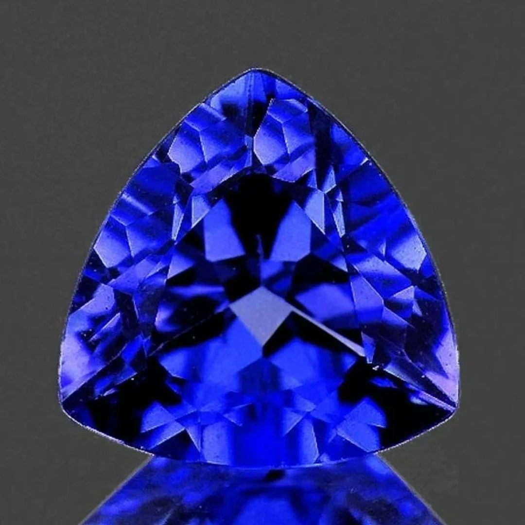 Natural Trillion Purple Blue Tanzanite [Flawless-V