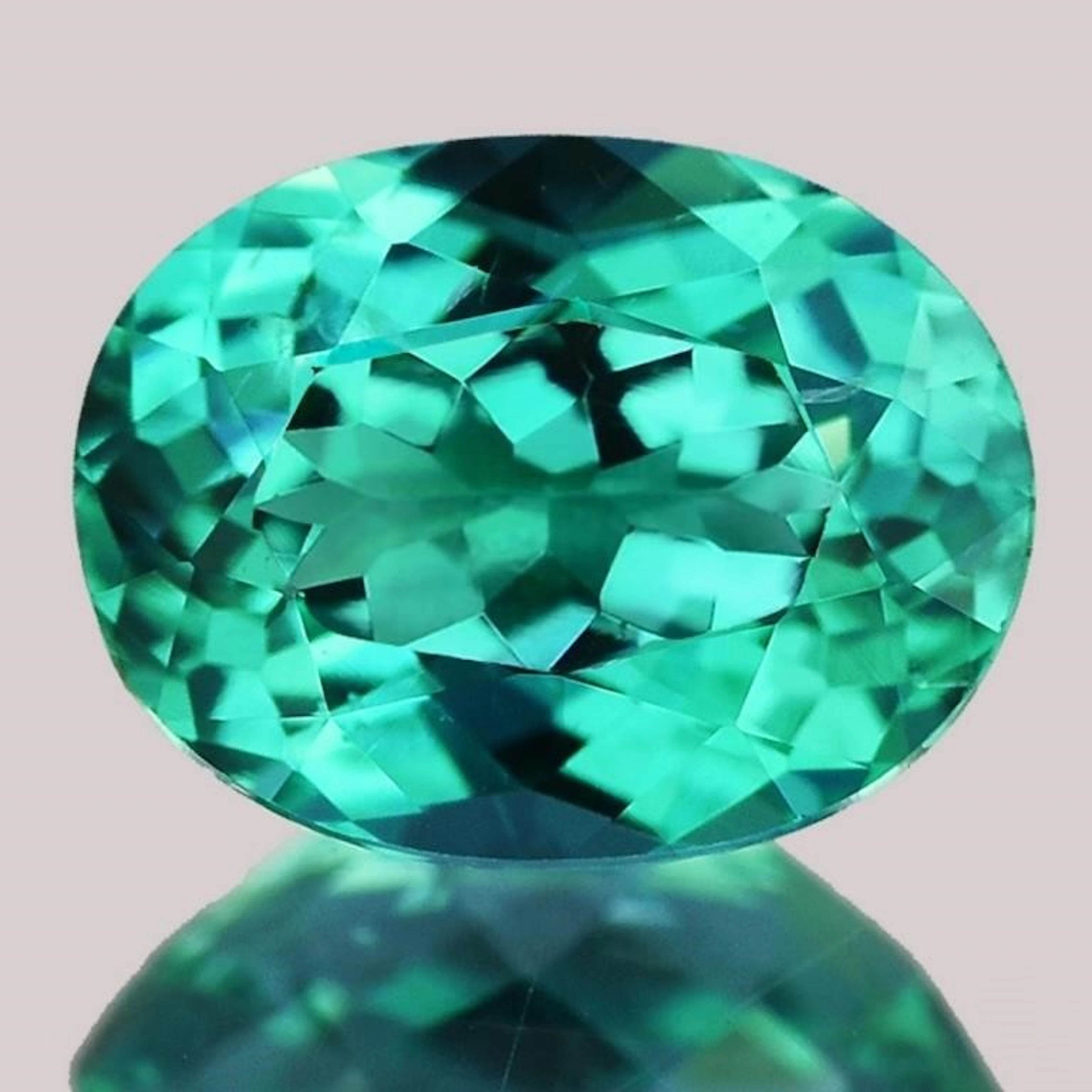 Natural Bluish/Green Apatite {Flawless-VVS}