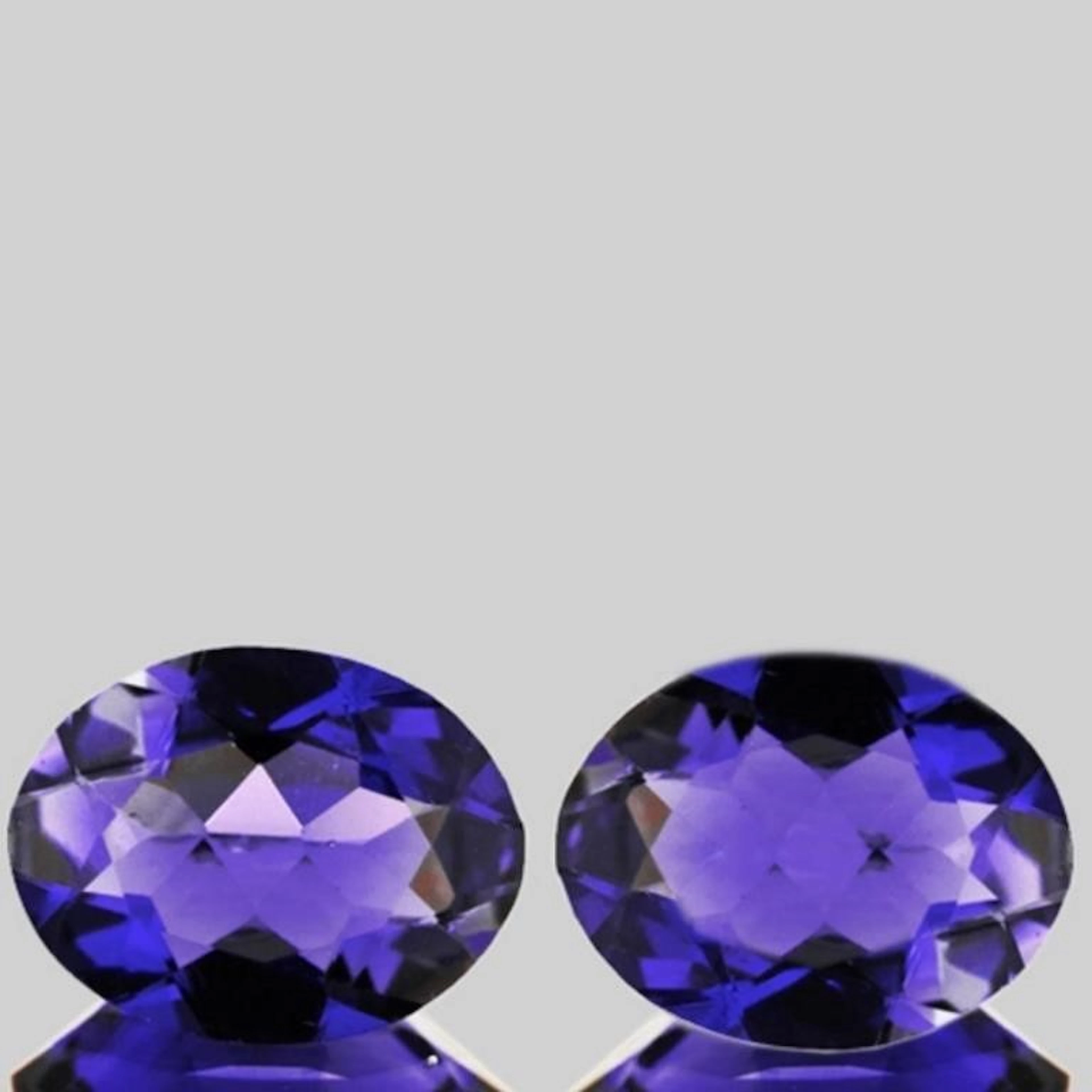 Natural Bluish Violet Iolite Pair [Flawless-VVS]