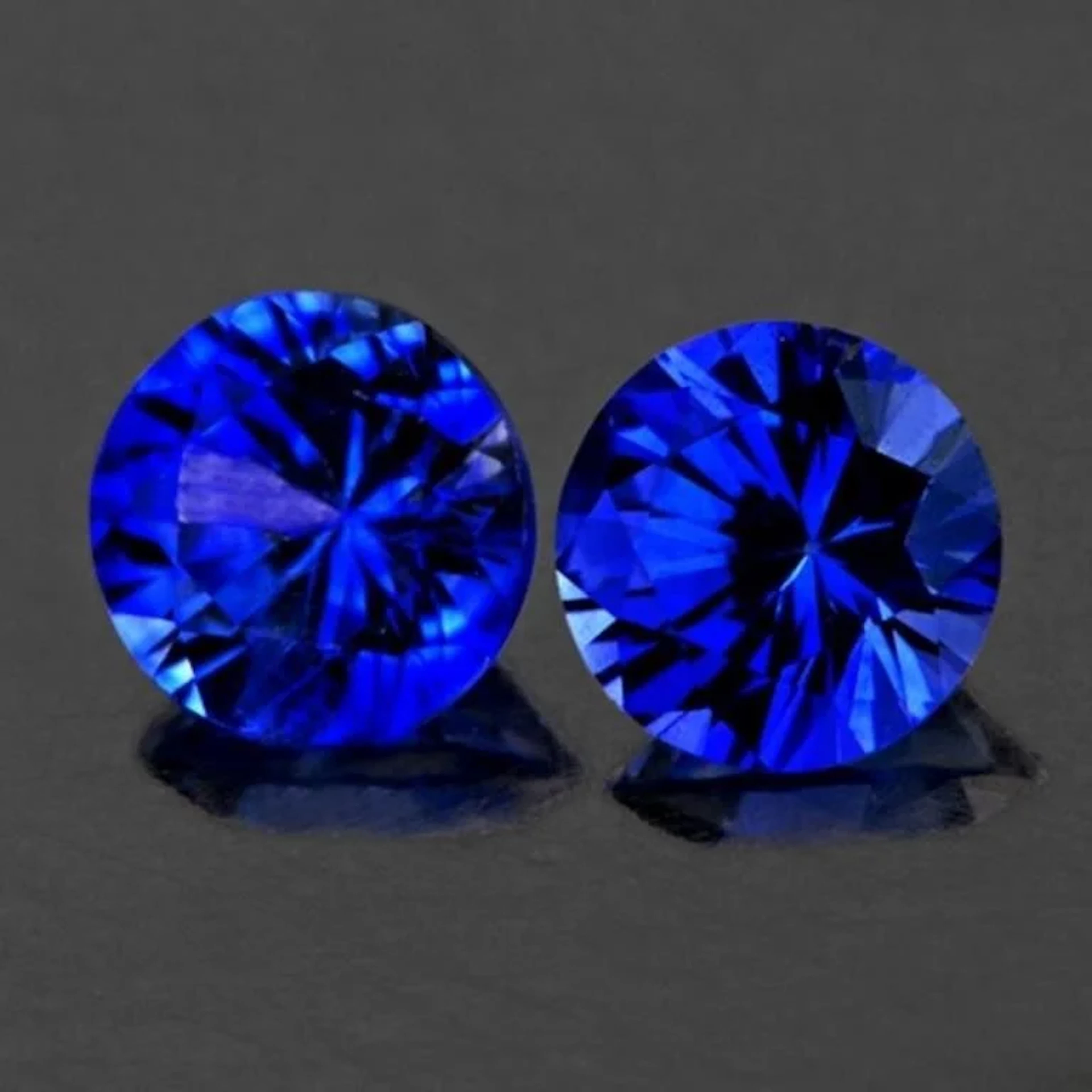 Natural Intense Blue Sapphire Pair [VVS-VS]