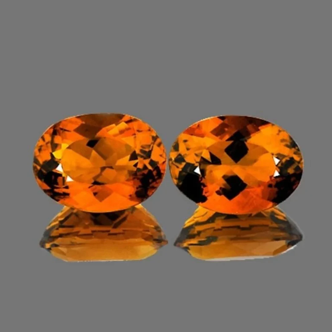 Natural Golden Orange Citrine Pair [Flawless-VVS]