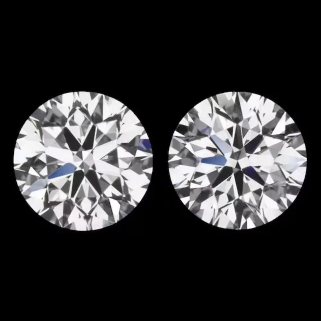 White Diamond Pair 2.10 Cts D/VVS - IGI Cerified