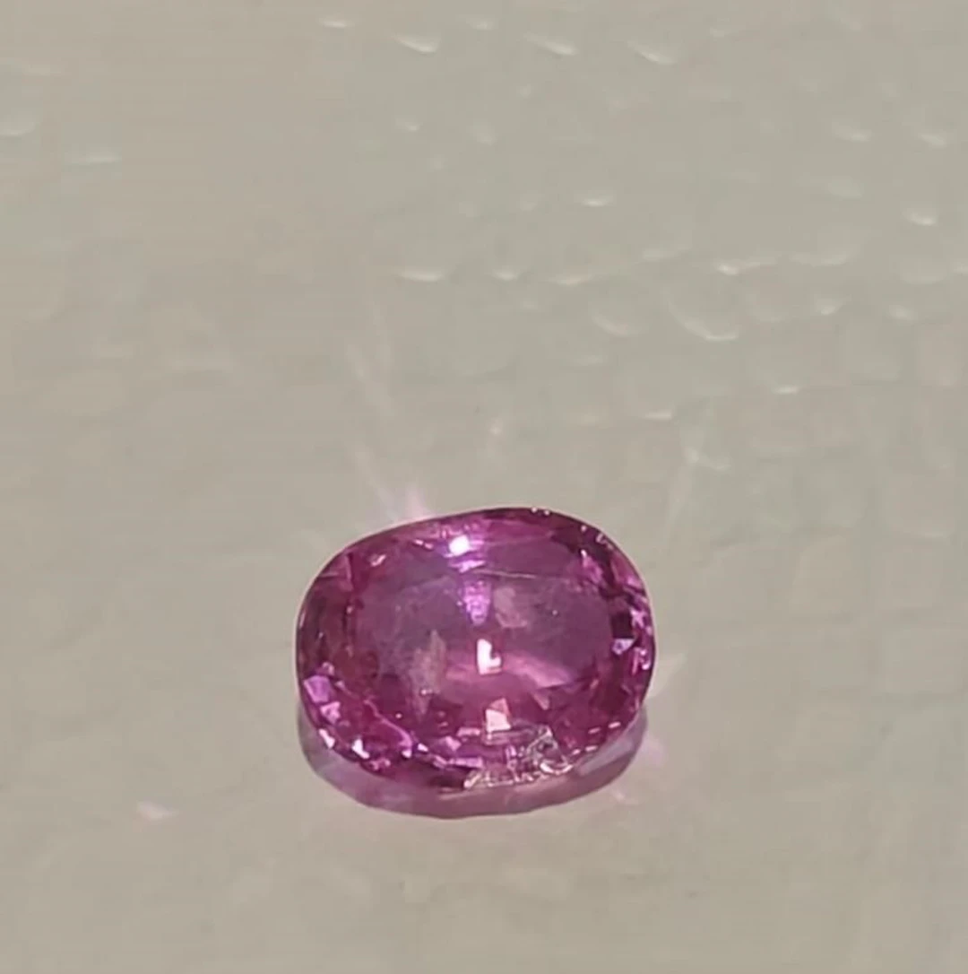 Natural Oval Pink Sapphire 2.87 Cts