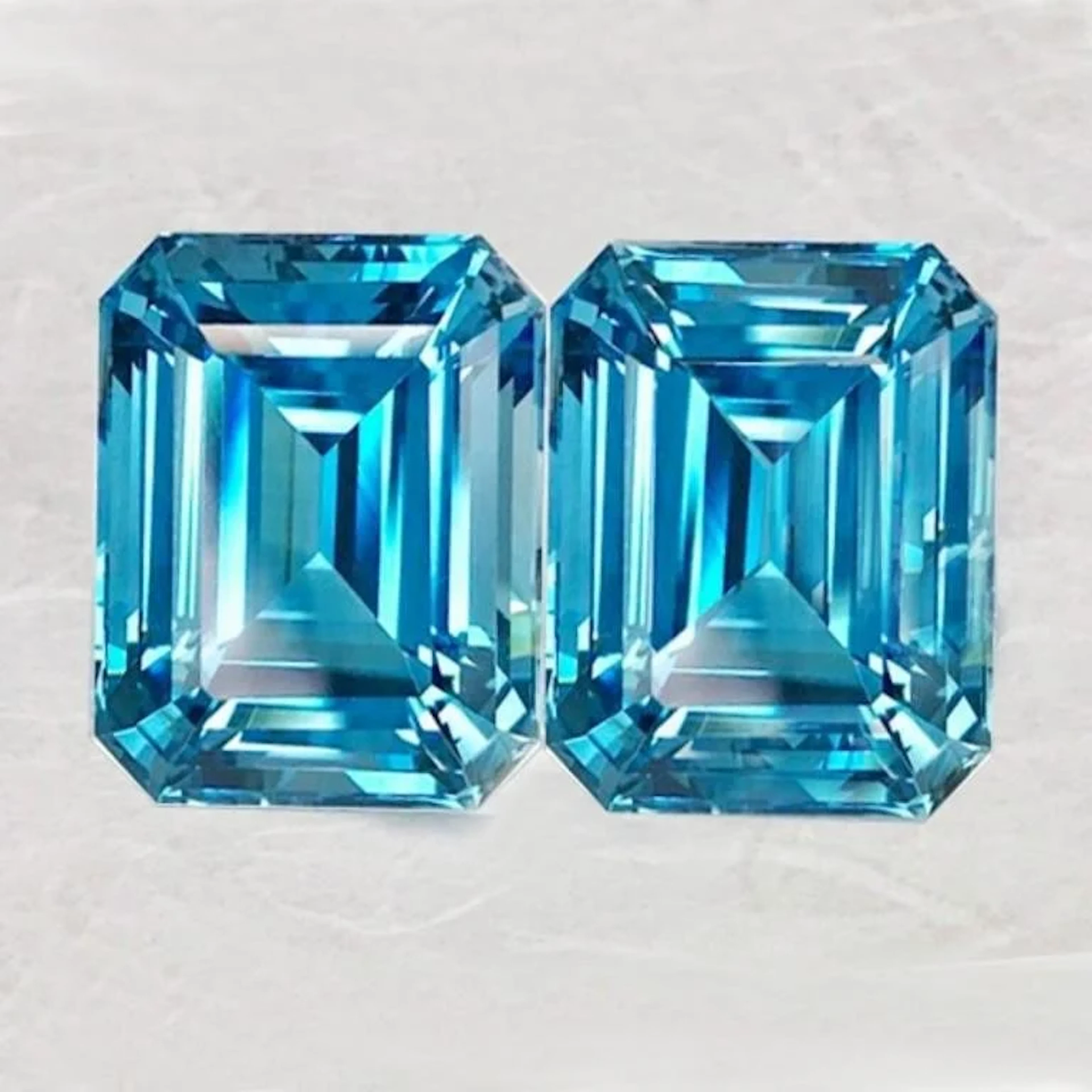 Natural Cambodian Blue Zircon Pair {Flawless-VVS1