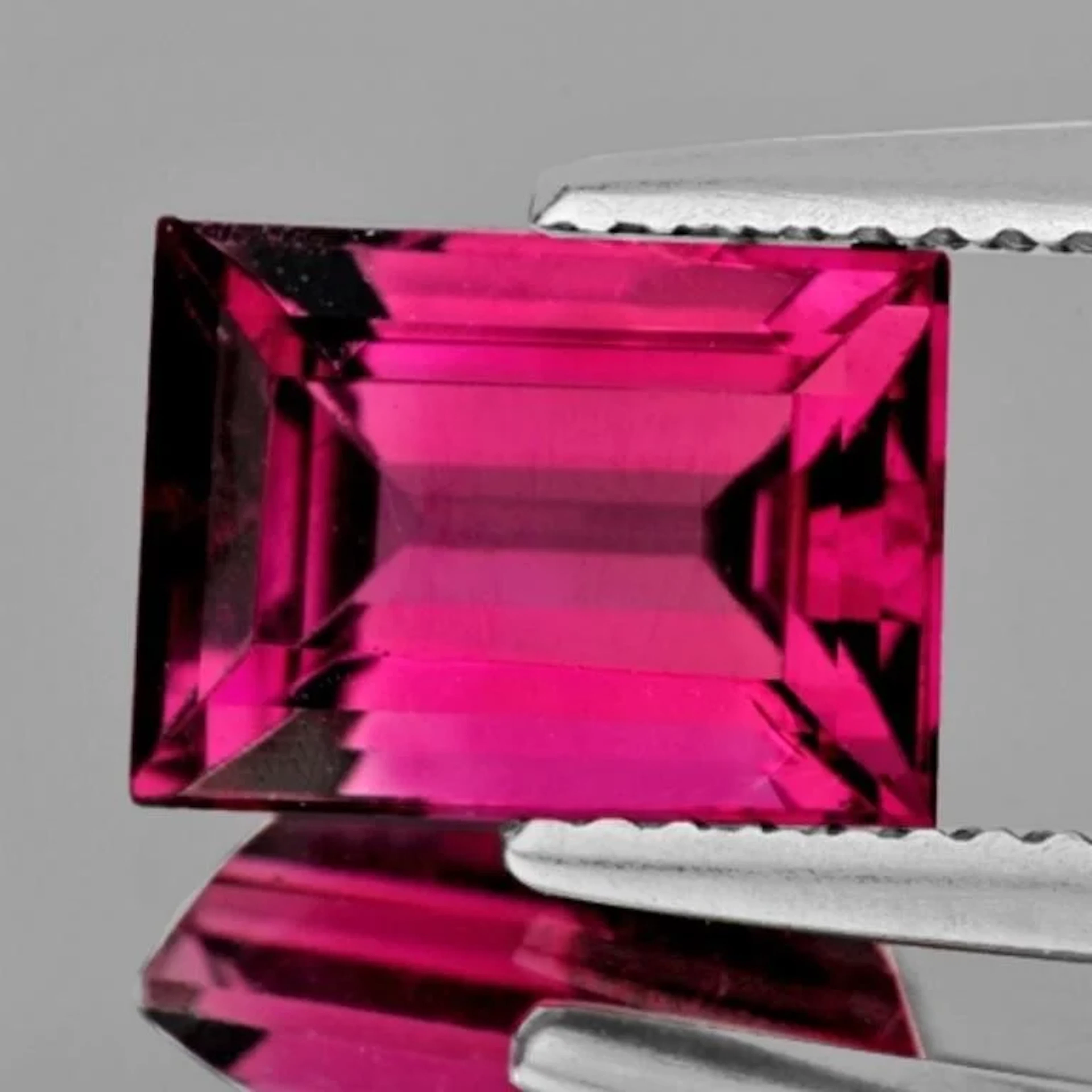 Natural Premium Pink Red Tourmaline {Flawless-VVS