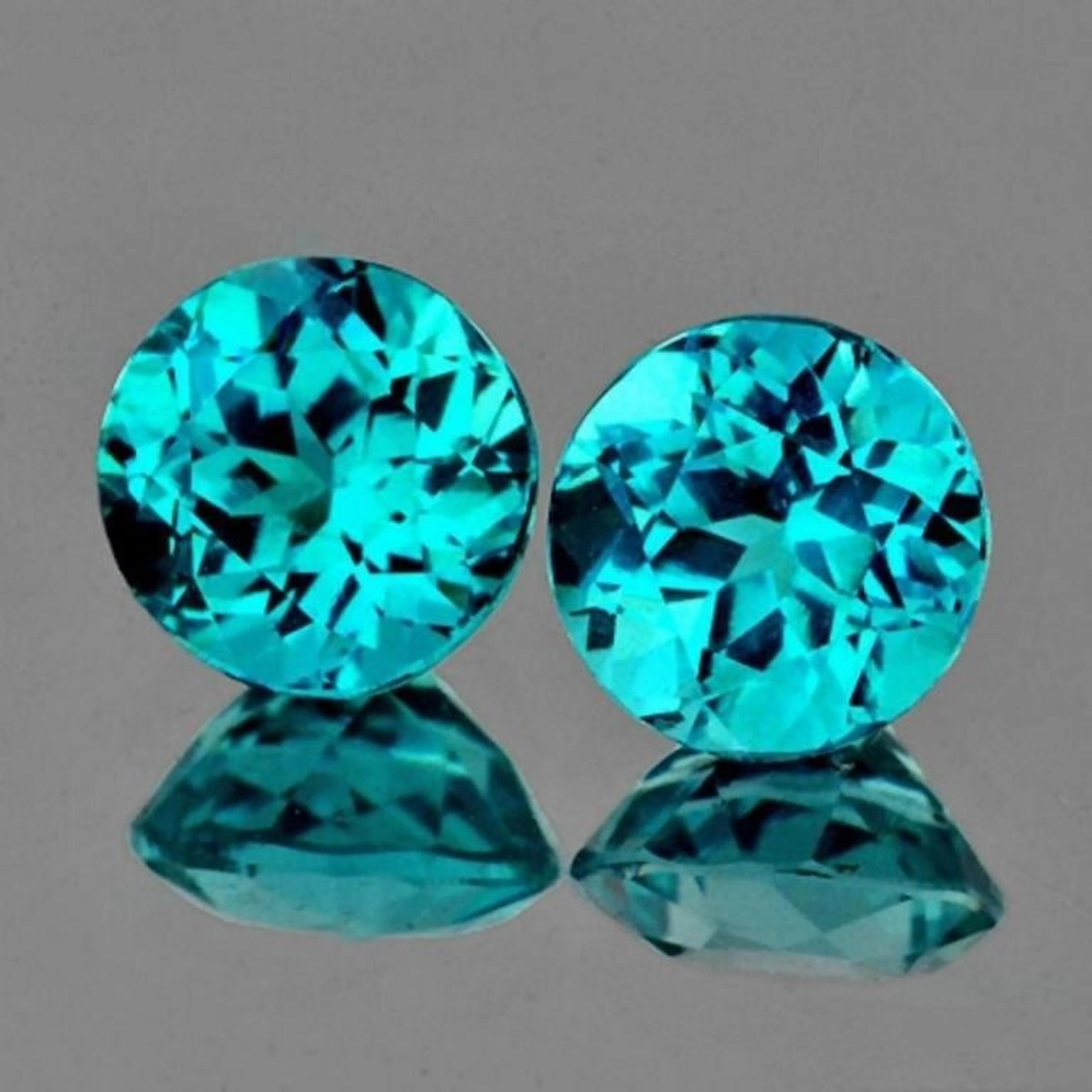 Natural Rare Brazil Blue Apatite 7.00 MM - VVS