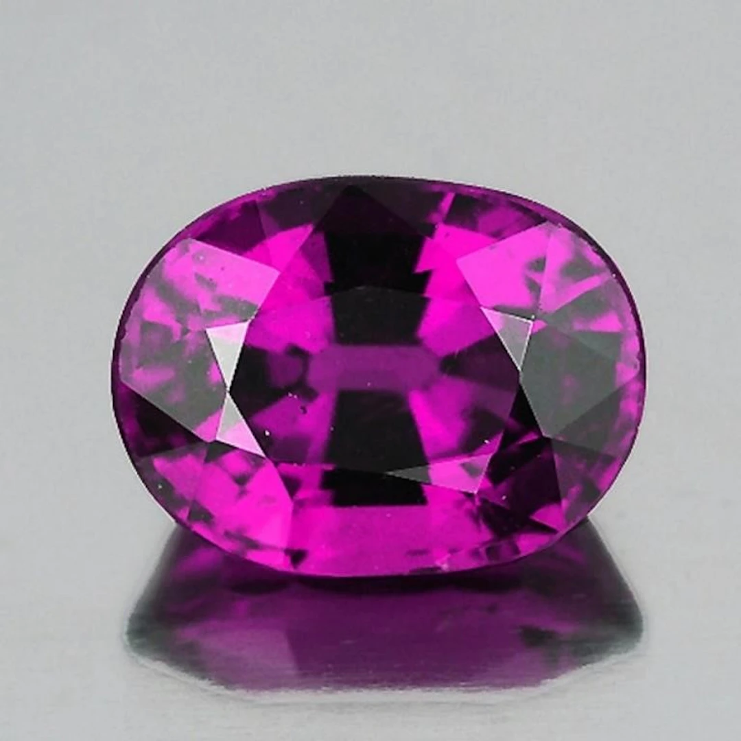 Natural Magenta Purple Rhodolite Garnet [Flawless-