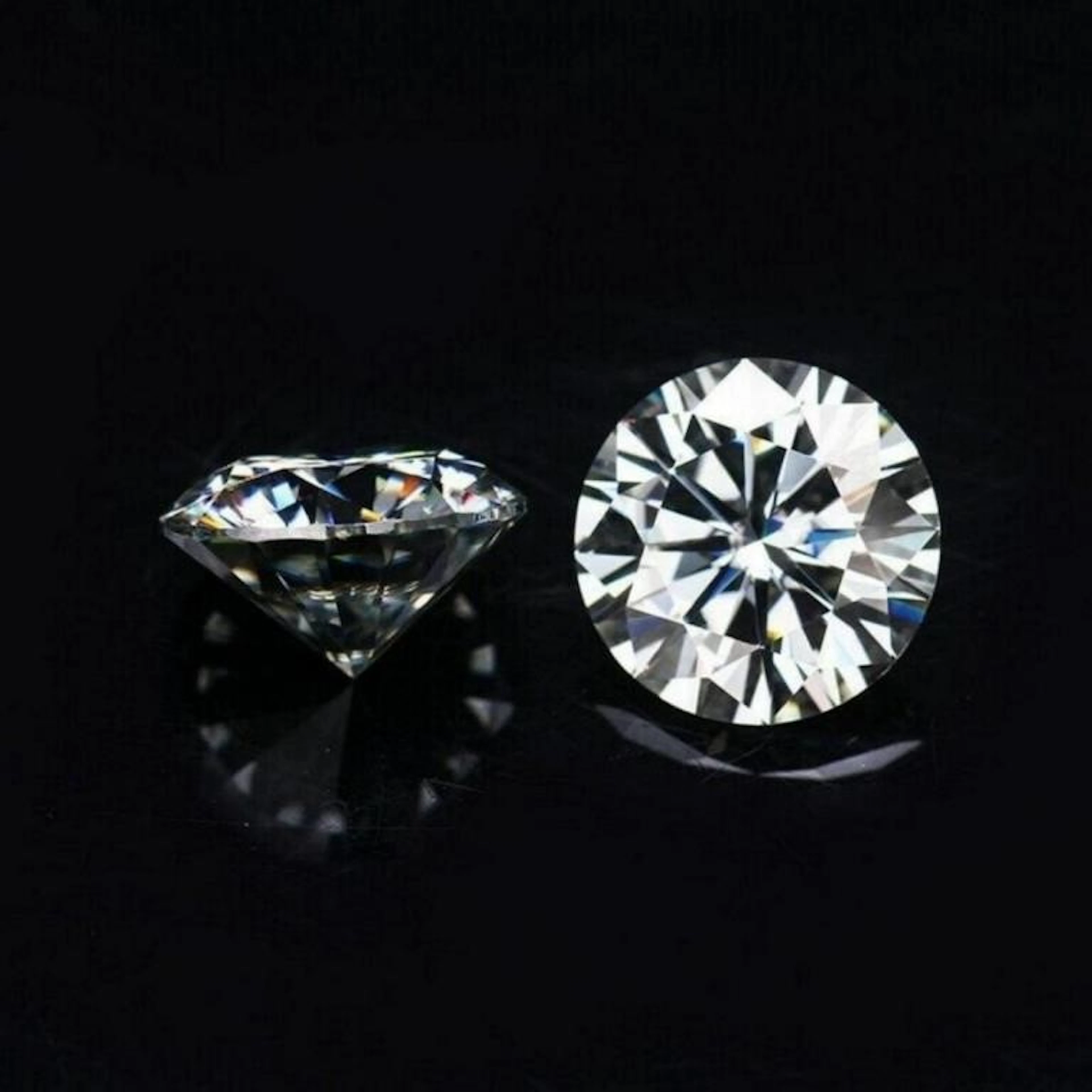 Stunning Brilliant Lab Diamond Pair 4.00 Cts - E/