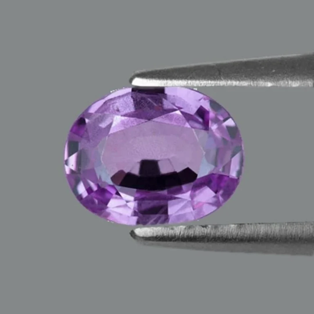 Natural Baby Purple Sapphire [Flawless-VVS]