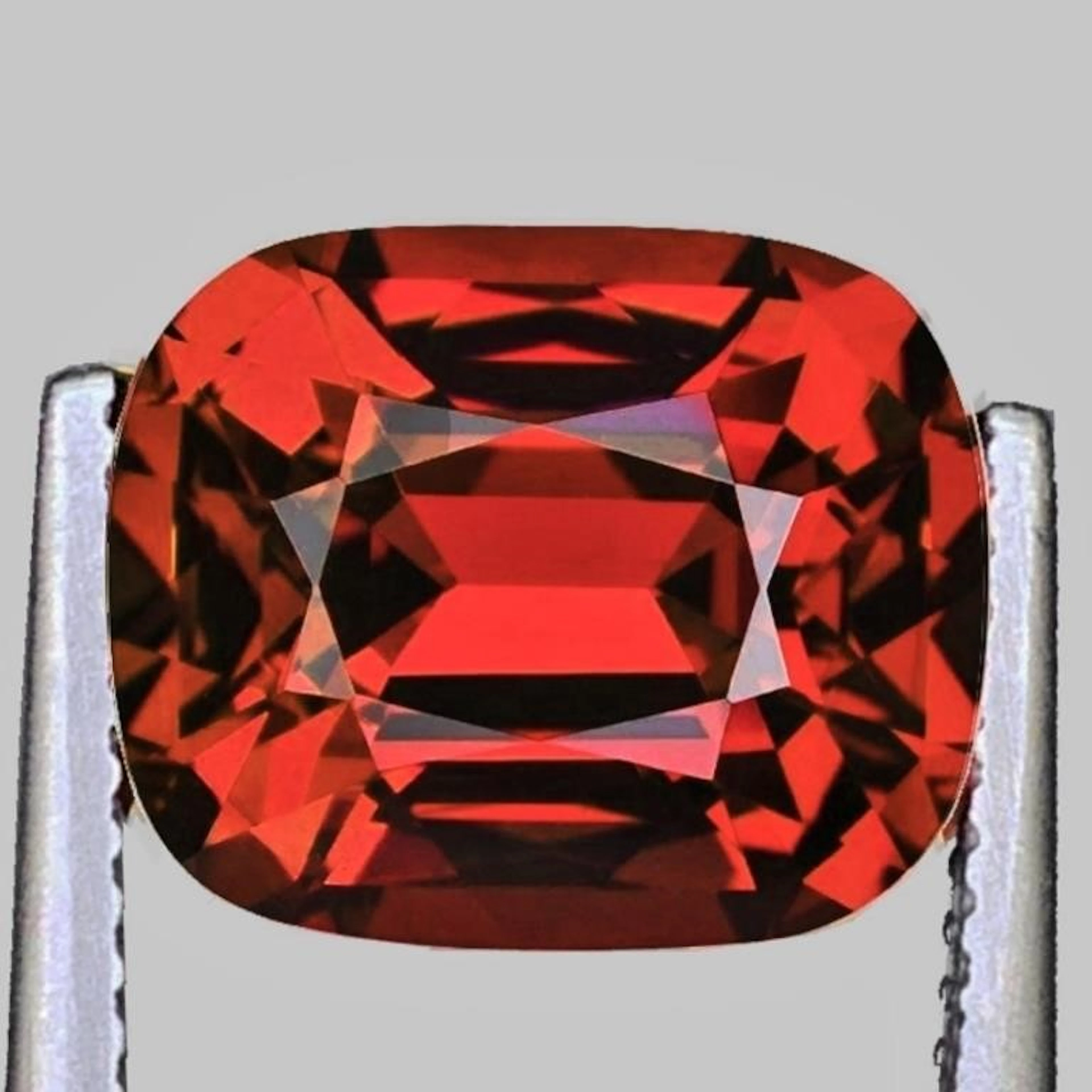 Natural Padparadscha Orange Rhodolite Garnet{Flawl
