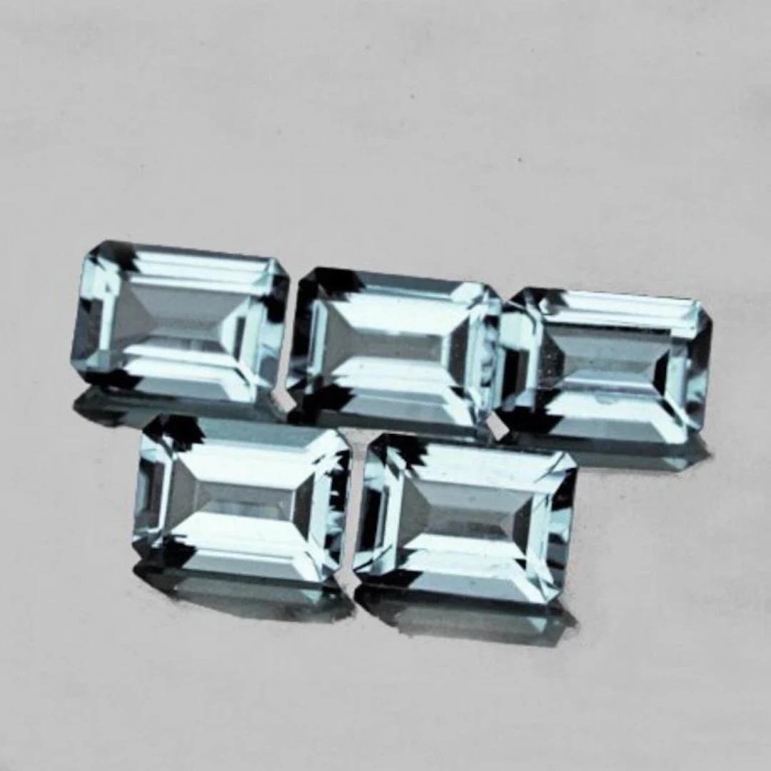 Natural Aquamarine 5 Pcs {Flawless-VVS}