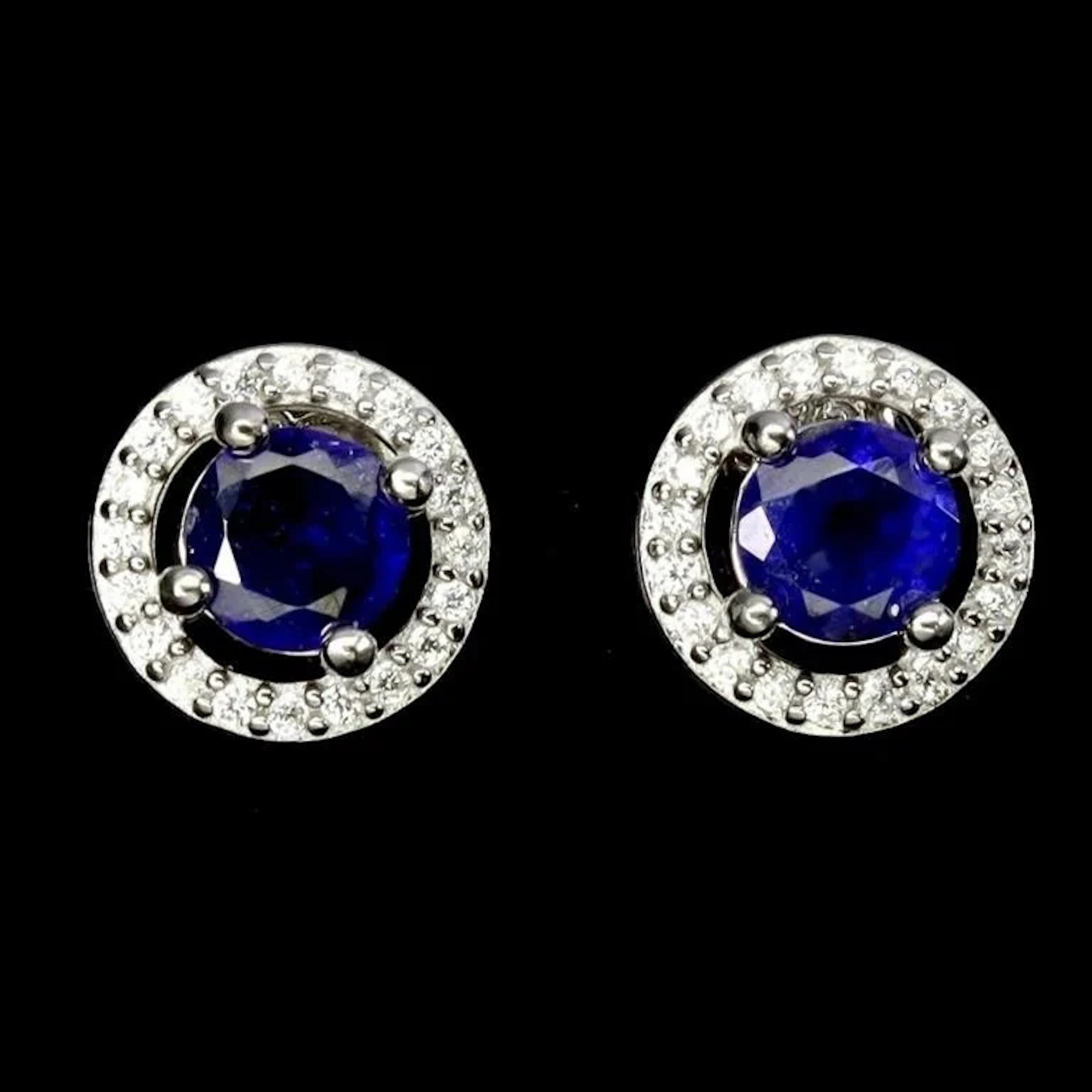 Natural Royal Blue Sapphire Earstuds