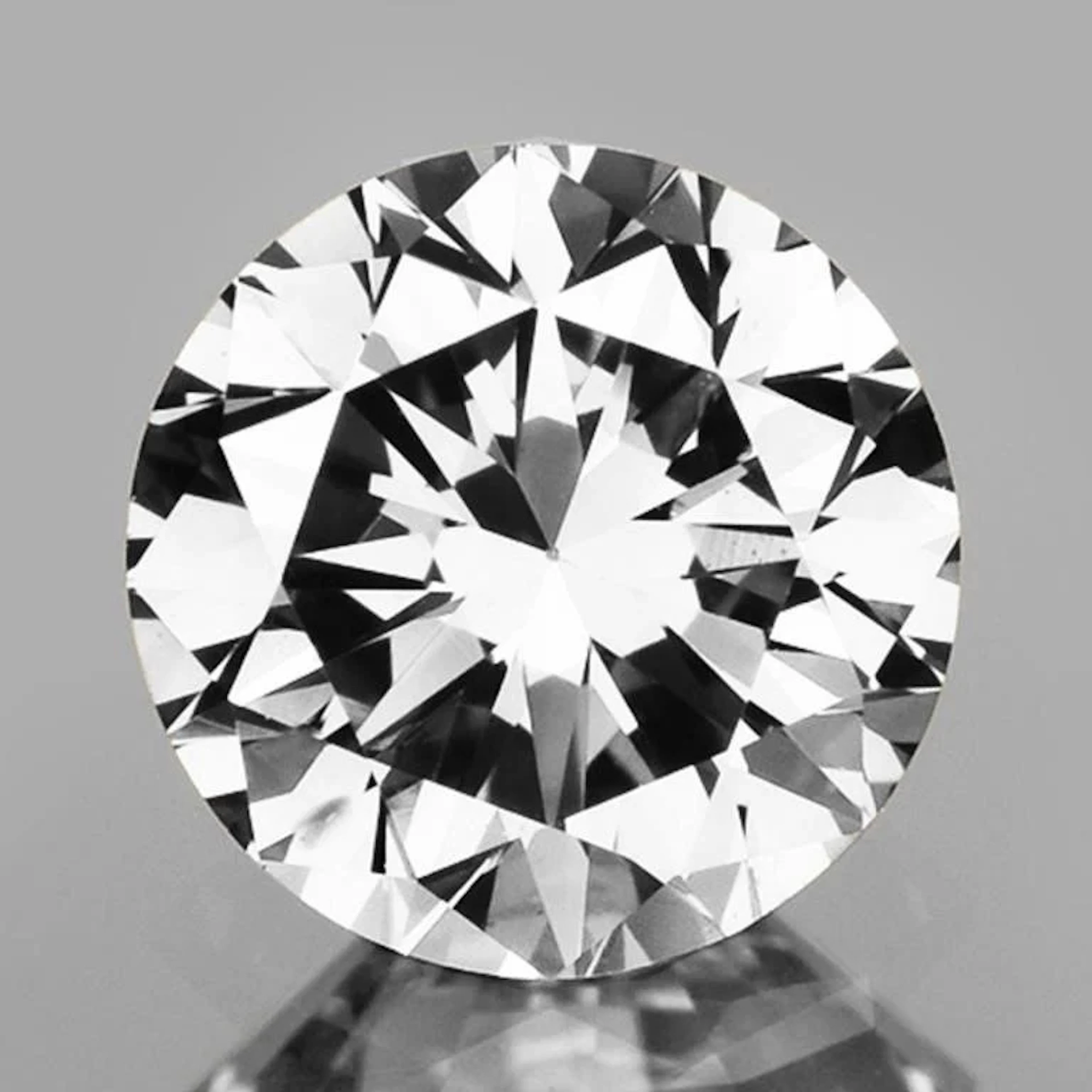 Brilliant White Diamond 5.00 Cts - E/VVS -IGI Cert