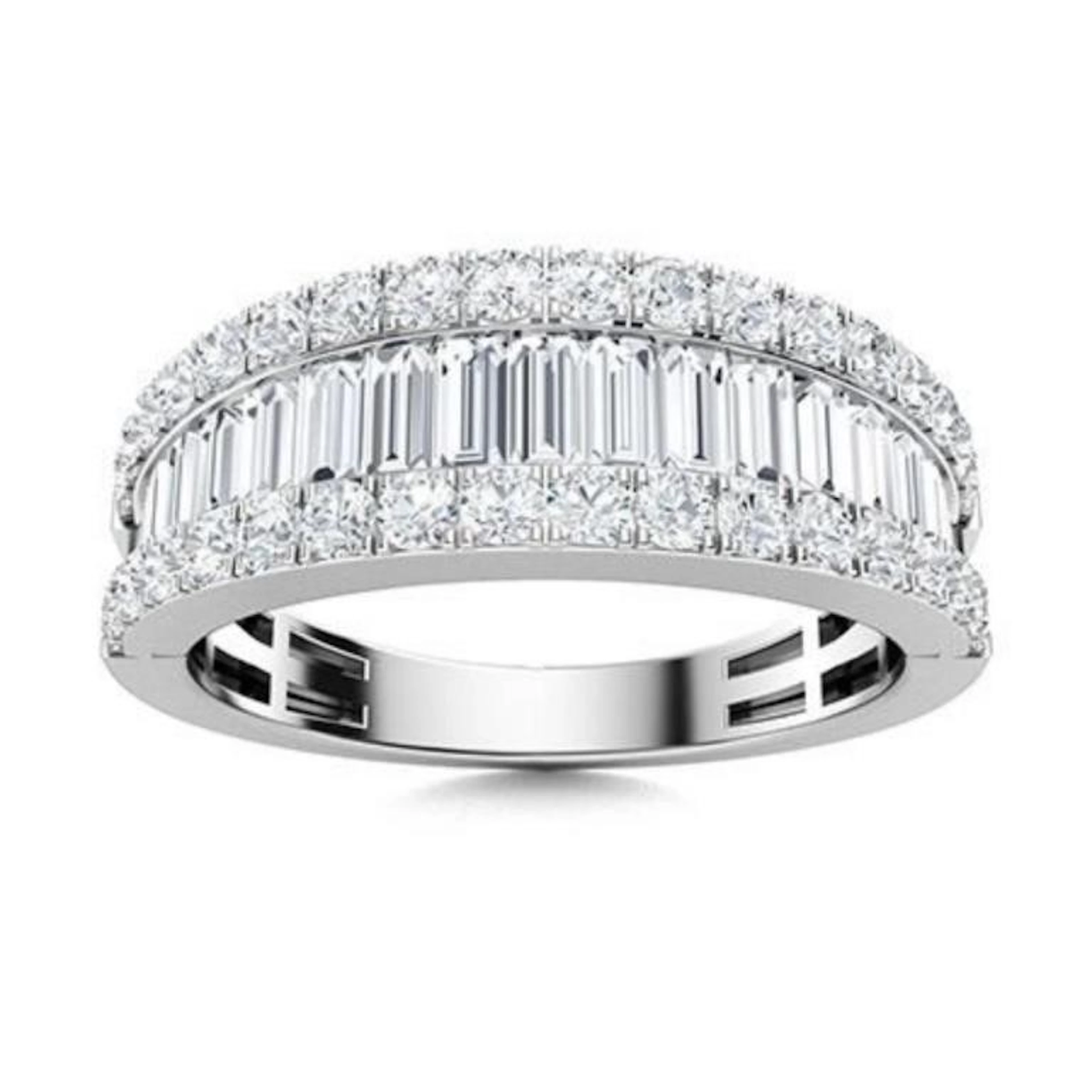 Gold & White Diamond 5 Cts Ring