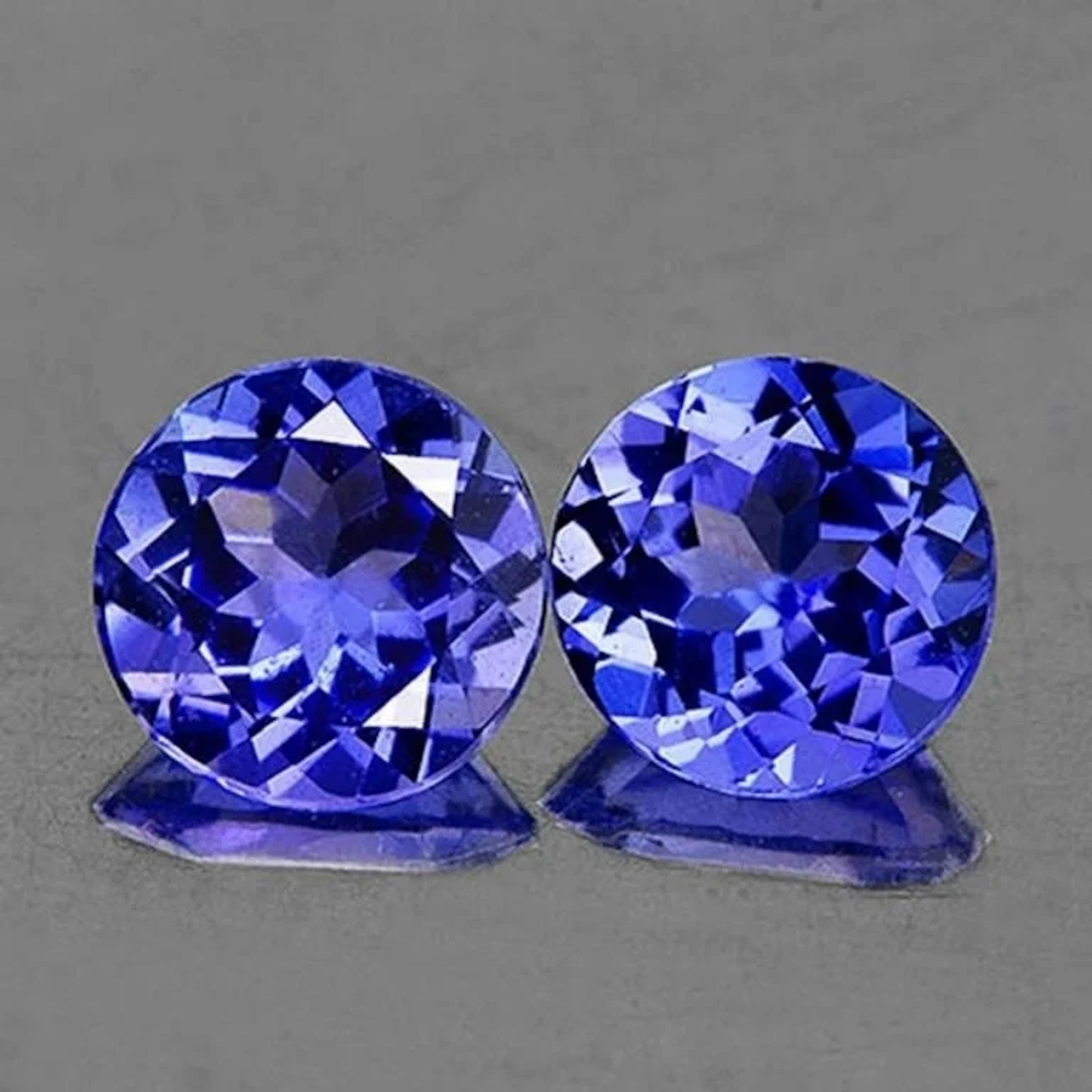 Natural Purple Blue Tanzanite Pair {Flawless-VVS1