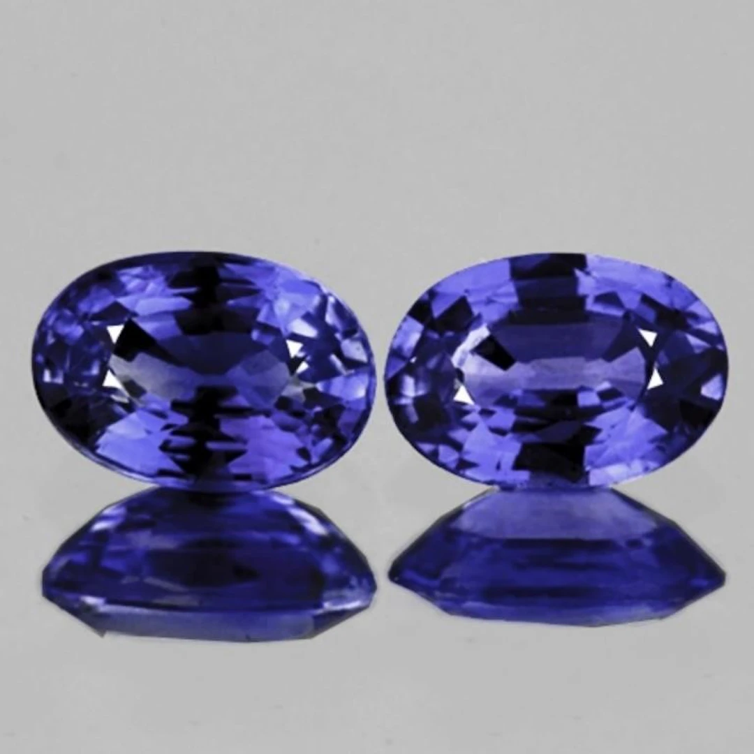 Natural Purple Blue Sapphire Pair {Flawless-VVS}