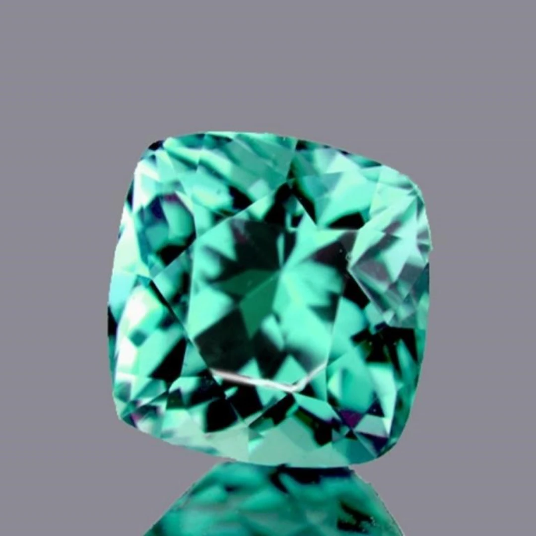 Natural Blue Green Apatite [VVS]