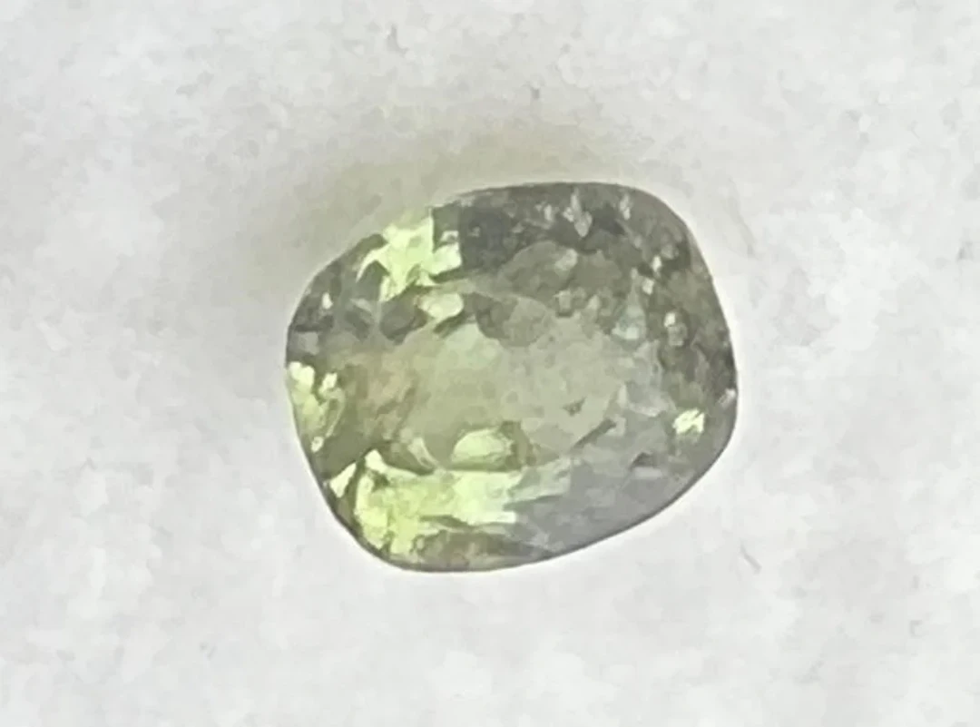 Natural Green Ceylon Sapphire....2.720 Cts