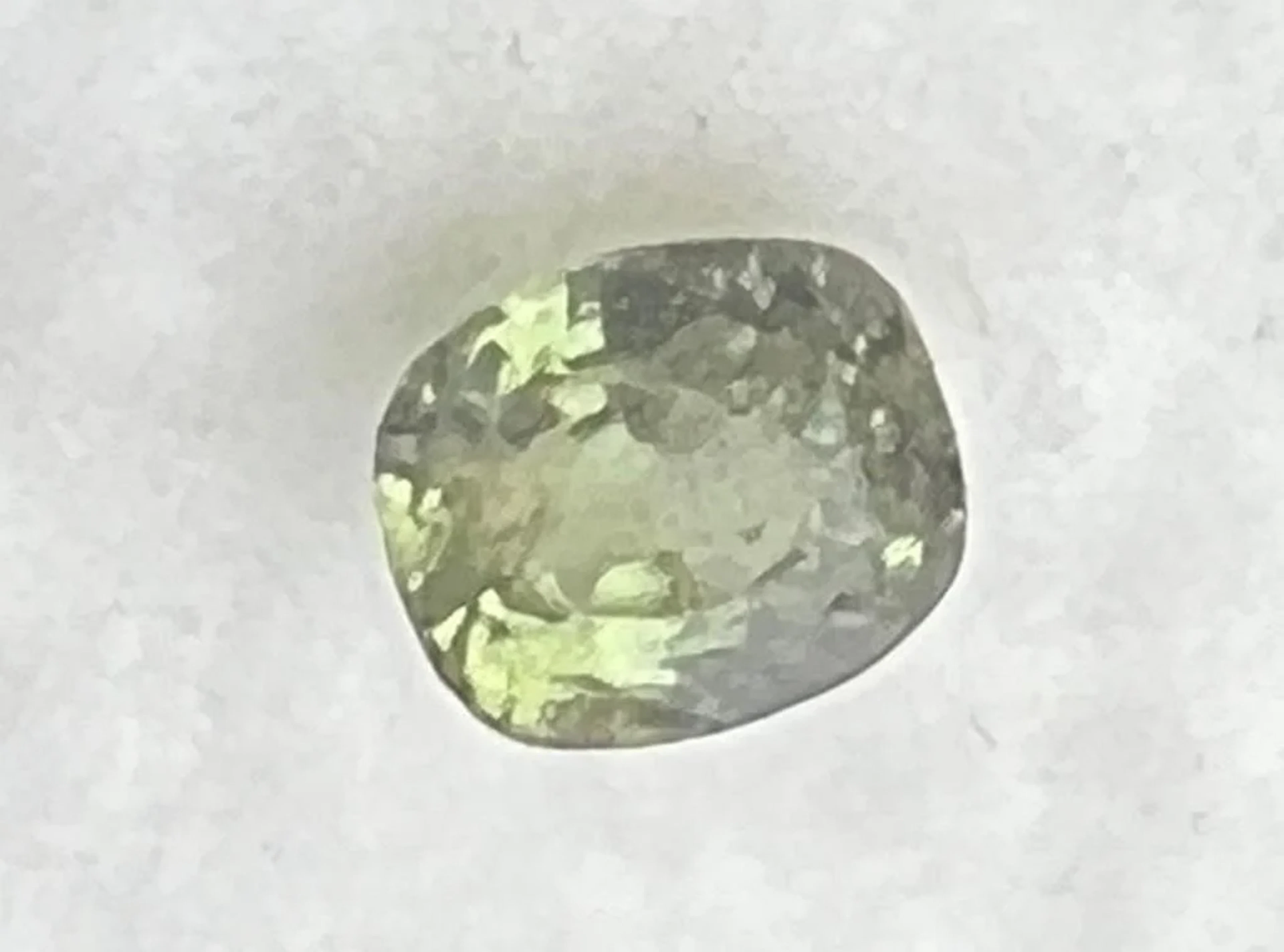 Natural Green Ceylon Sapphire....2.720 Cts