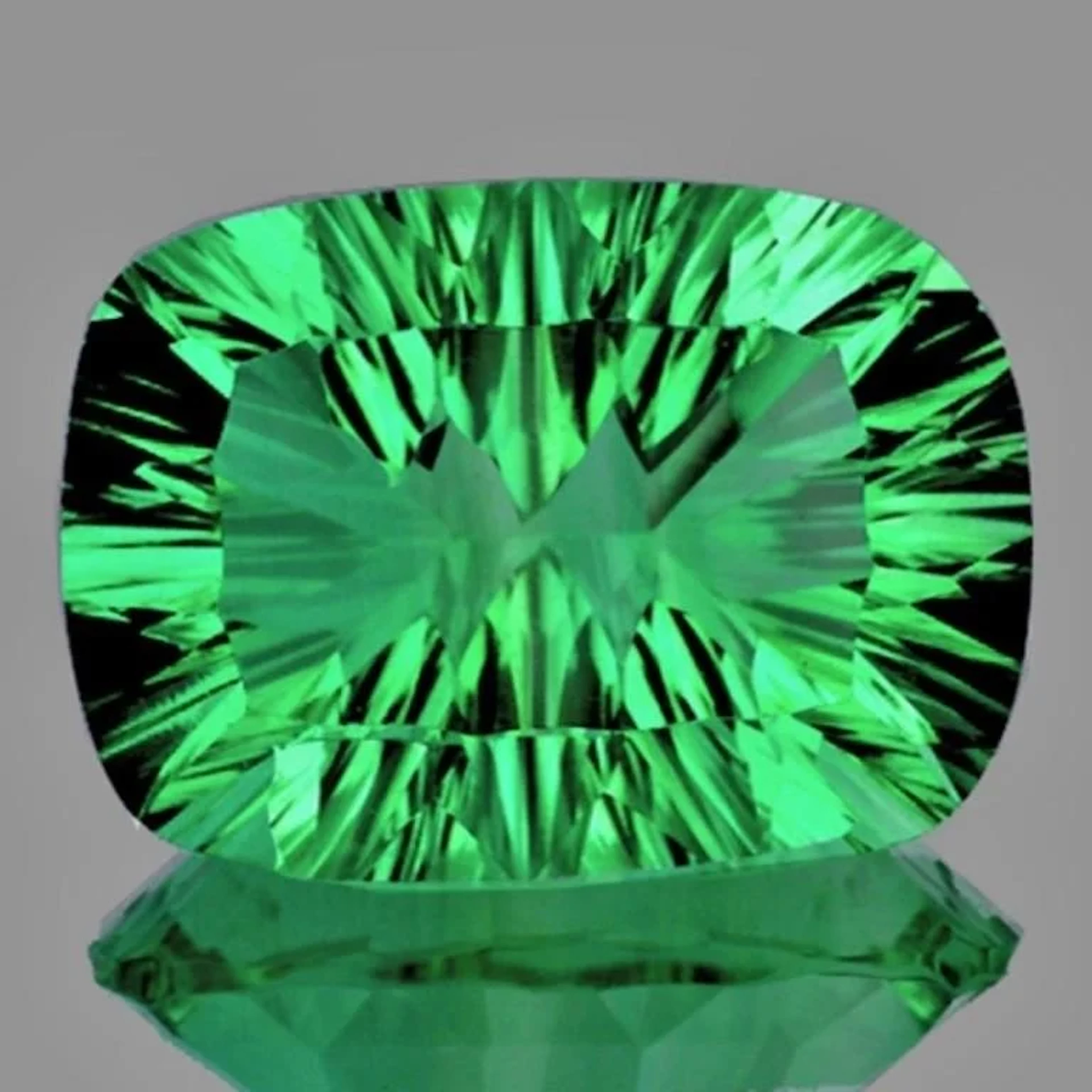 Natural Emerald Green Fluorite 87 Cts {Flawless-V