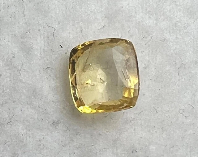 Natural Yellow Ceylon Sapphire 3.15 Cts.....Untre