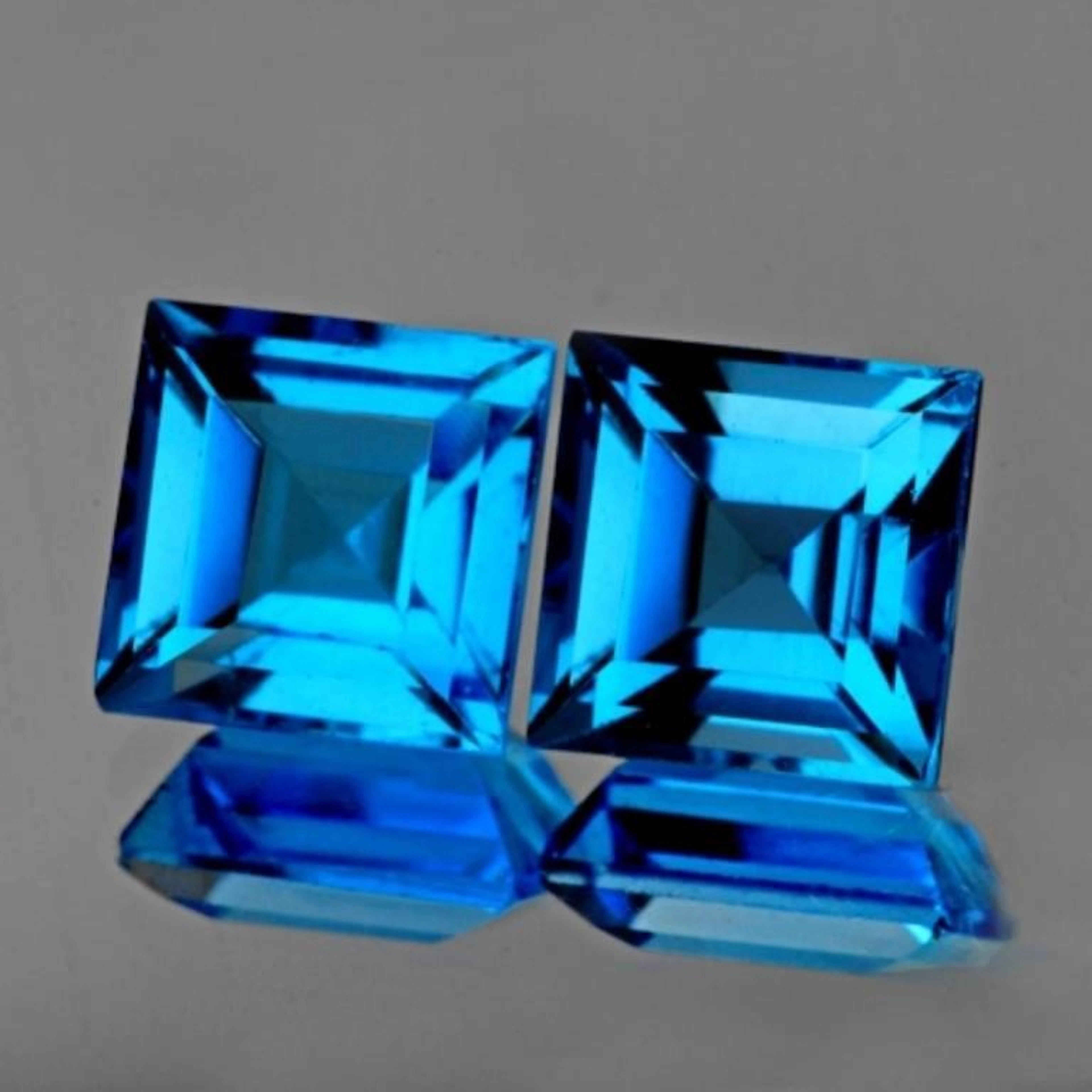 Natural Swiss Blue Topaz Pair {Flawless-VVS1}