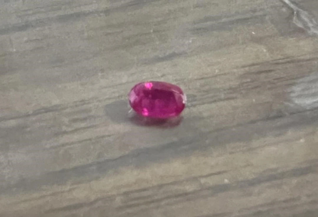 Natural Kashmir Ruby 0.445 Carats - no Treatment