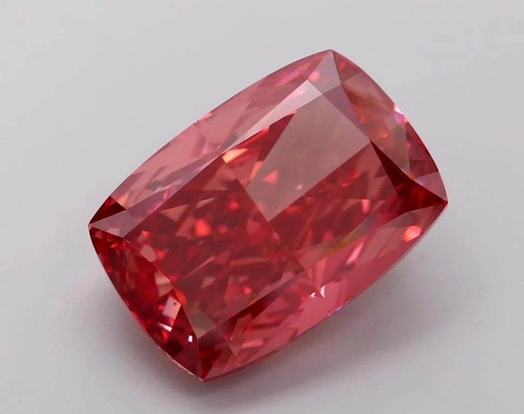 Fancy Vivid Pink Diamond 13.03 Cts VS Certified