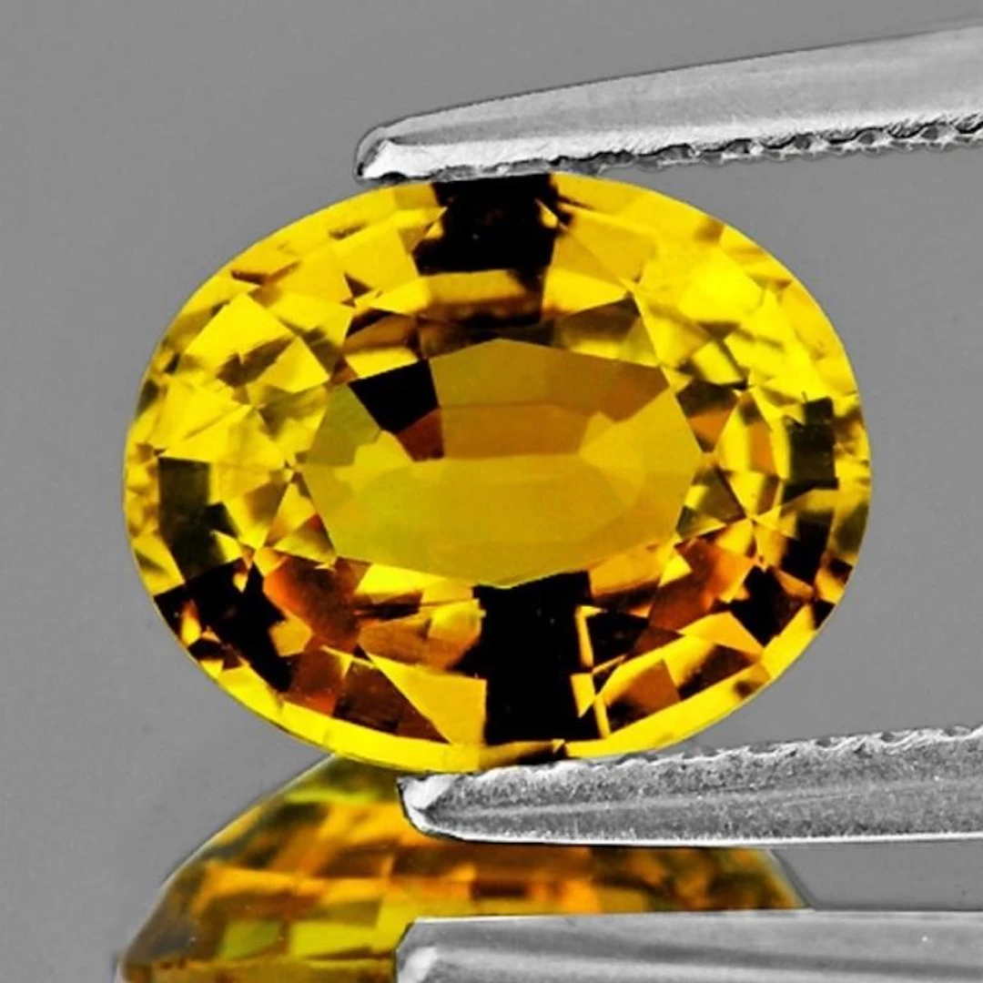Natural Yellow Sapphire 1.04 Cts [Flawless-VVS]