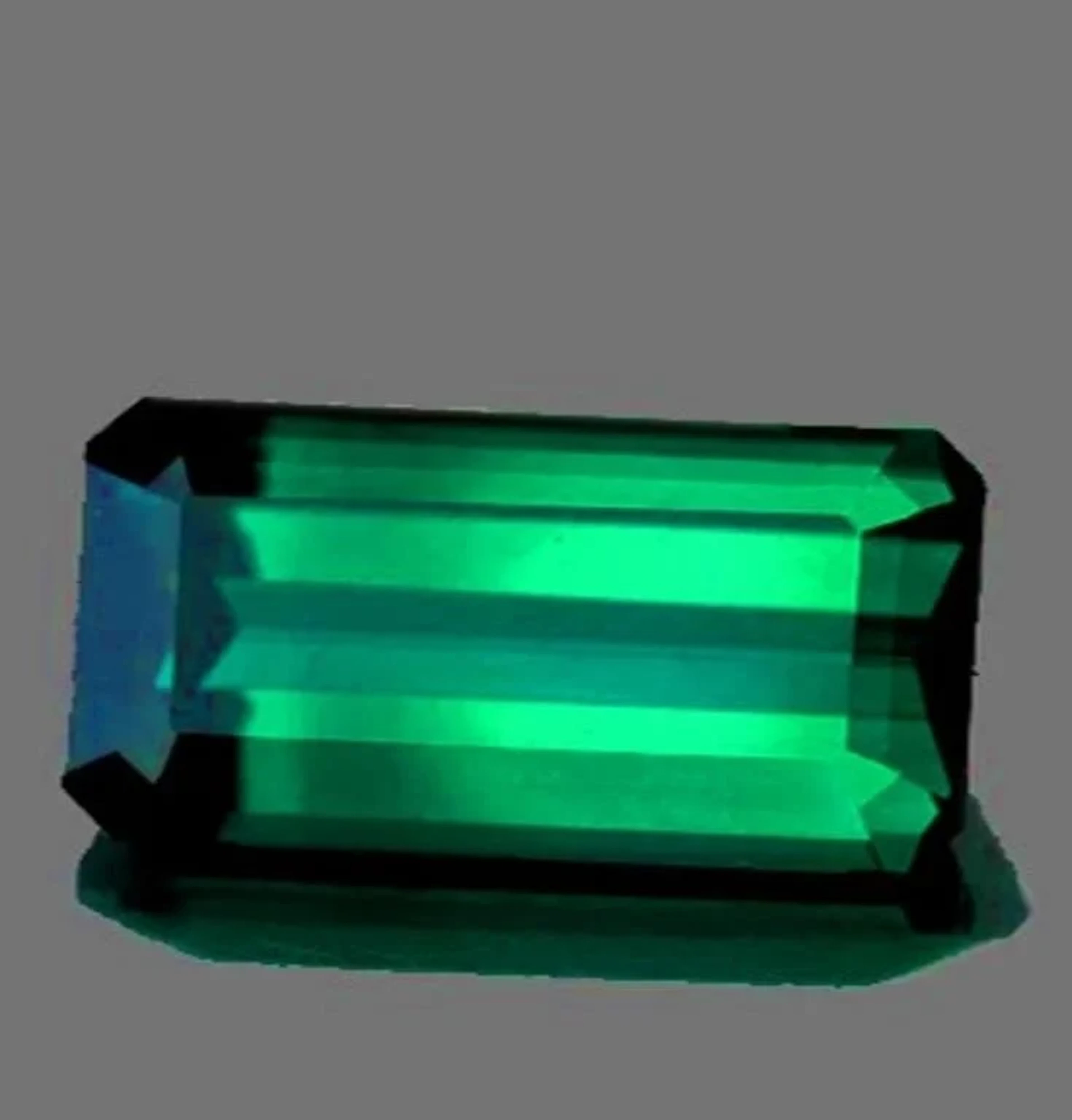 Natural Brilliant Blue Green Tourmaline [Flawless-